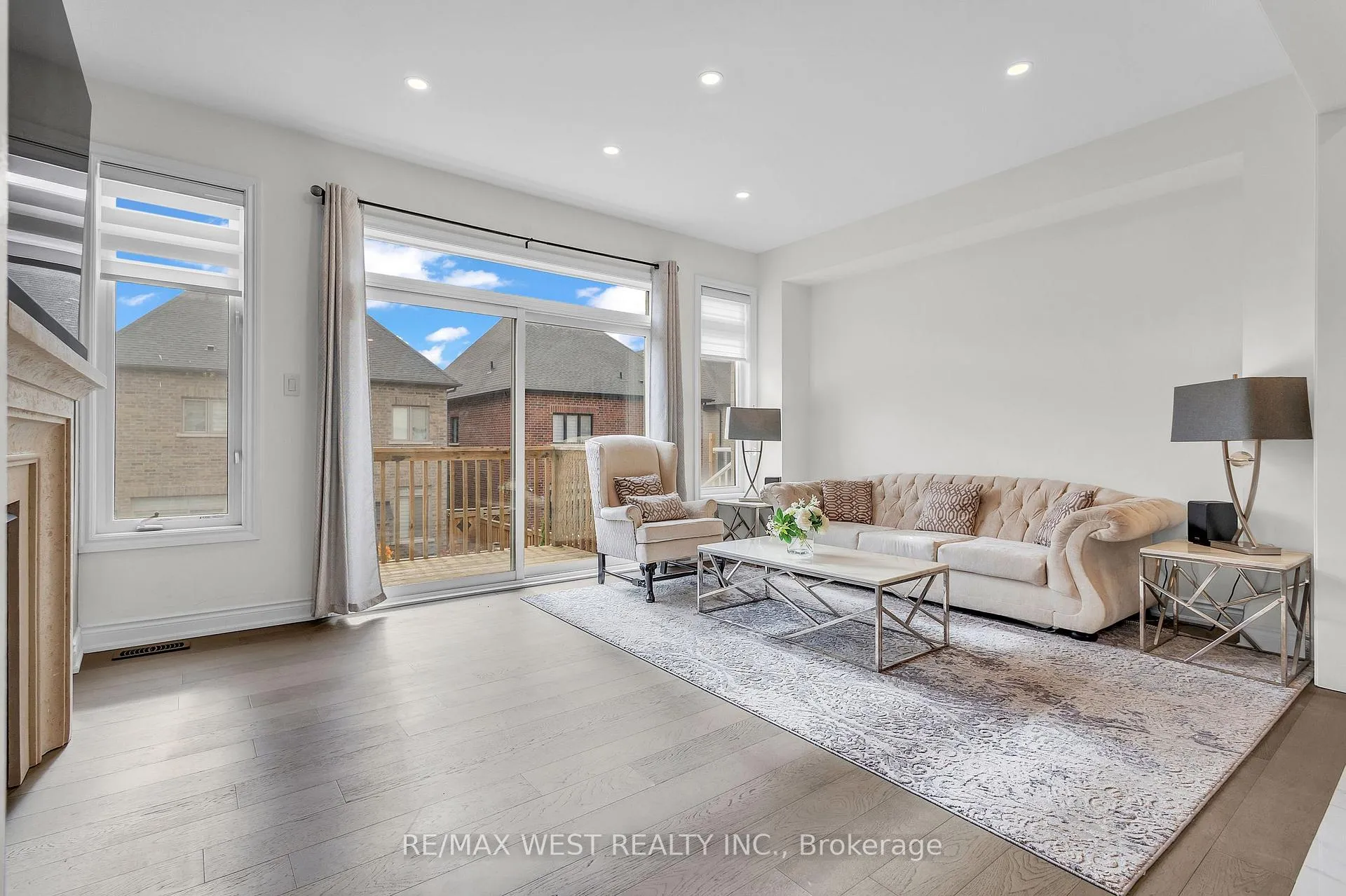 Photo 6 of 61 Zenith Avenue, Vaughan, Kleinburg — HOMEH
