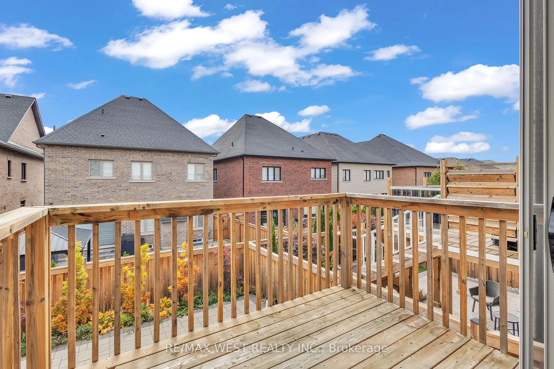 Photo 16 of 61 Zenith Avenue, Vaughan, Kleinburg — HOMEH