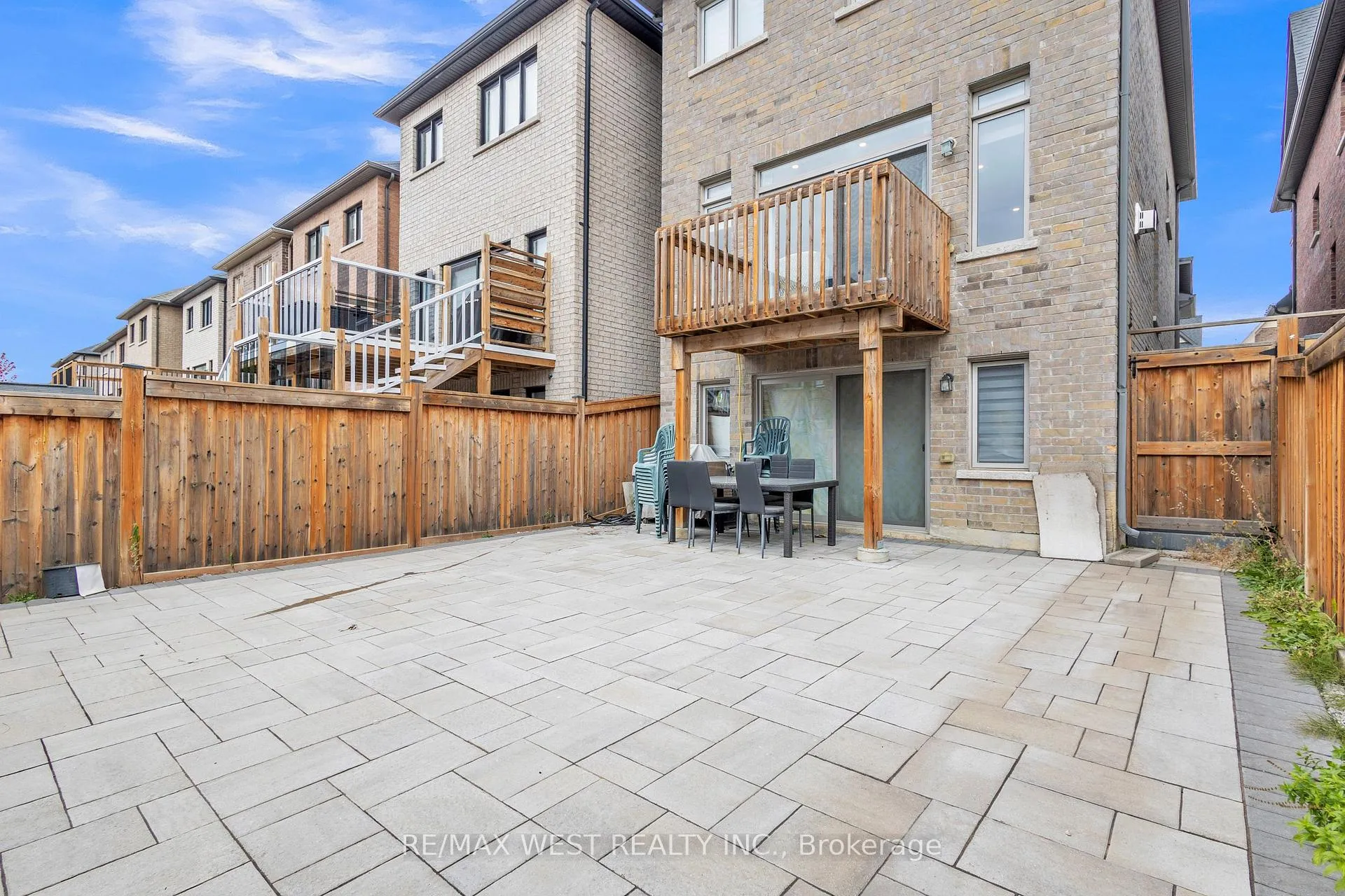 Photo 27 of 61 Zenith Avenue, Vaughan, Kleinburg — HOMEH