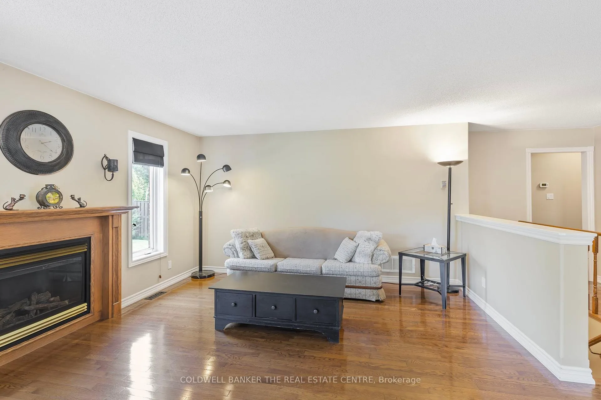 Photo 8 of 69 Miller Drive, Barrie, Edgehill Drive — HOMEH