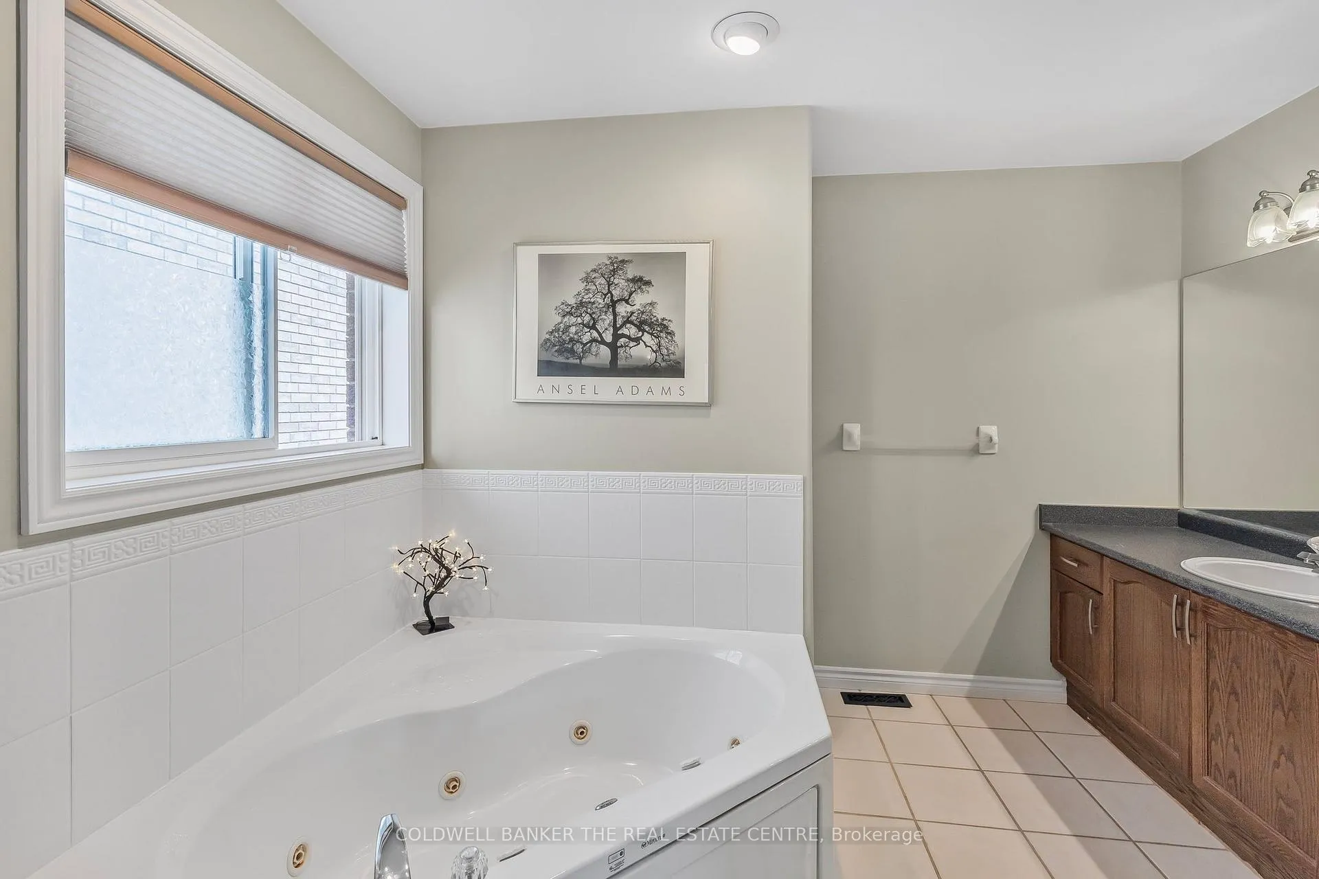 Photo 12 of 69 Miller Drive, Barrie, Edgehill Drive — HOMEH