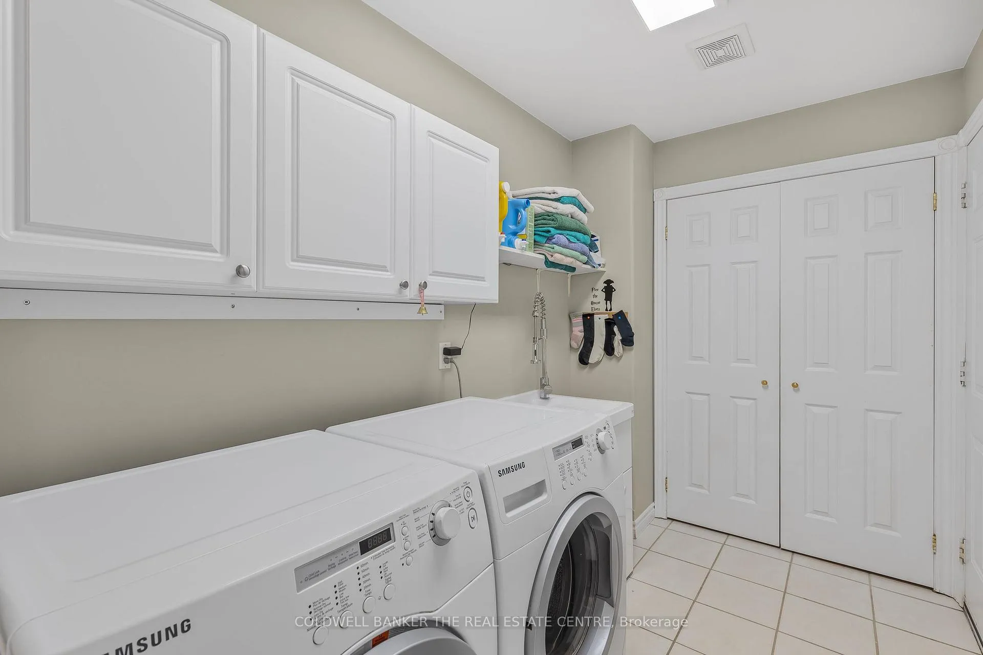 Photo 16 of 69 Miller Drive, Barrie, Edgehill Drive — HOMEH