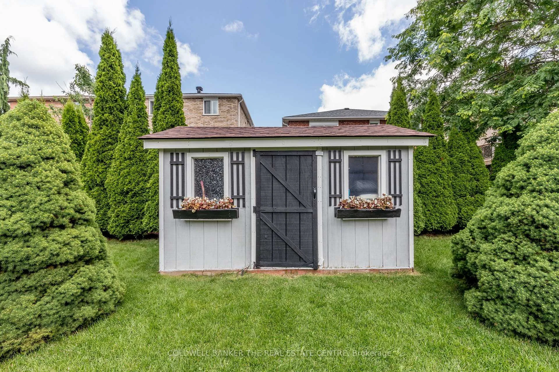 Photo 34 of 69 Miller Drive, Barrie, Edgehill Drive — HOMEH