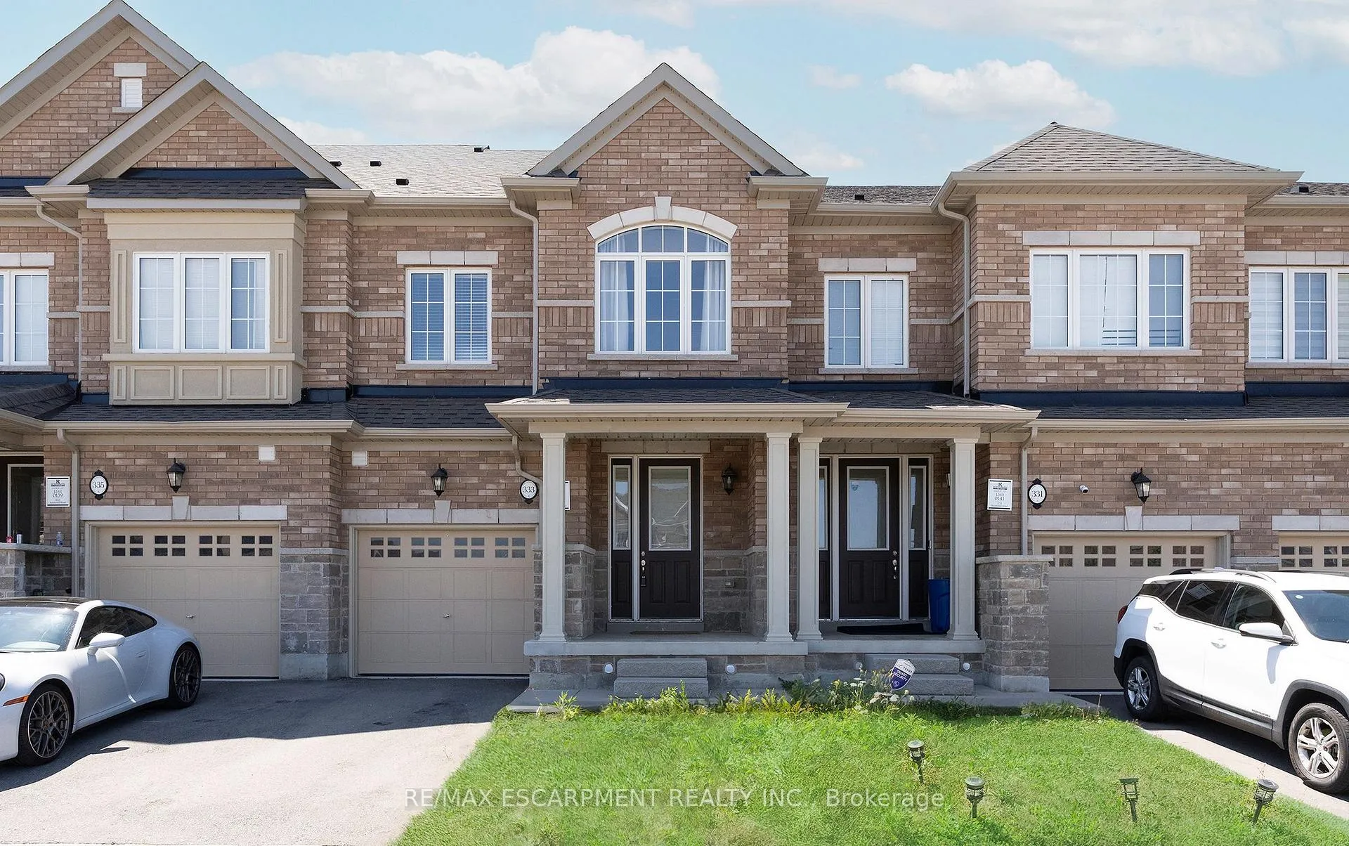 Photo 1 of 333 Raymond Road, Hamilton, Ancaster — HOMEH
