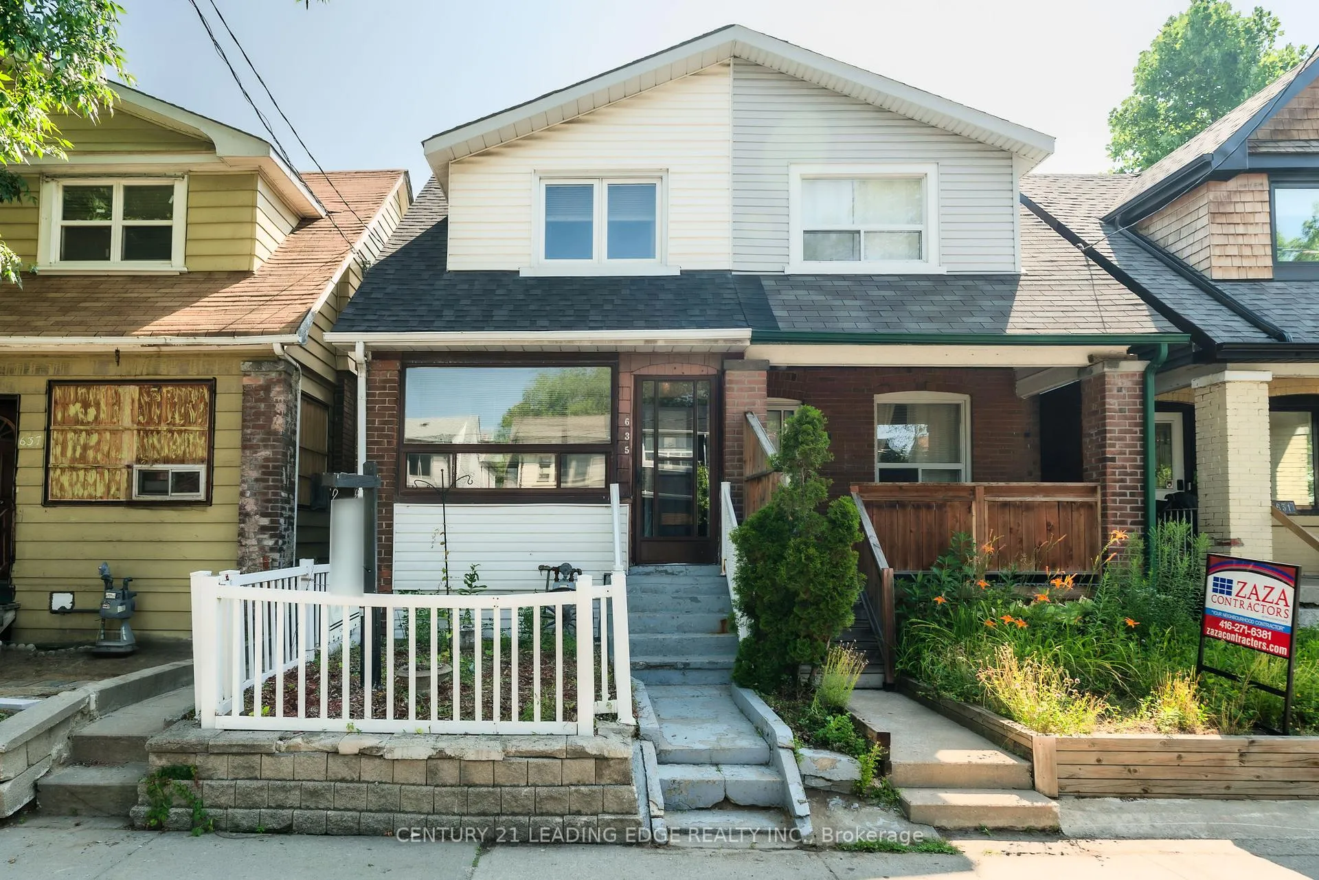 Front of 635 Coxwell Avenue