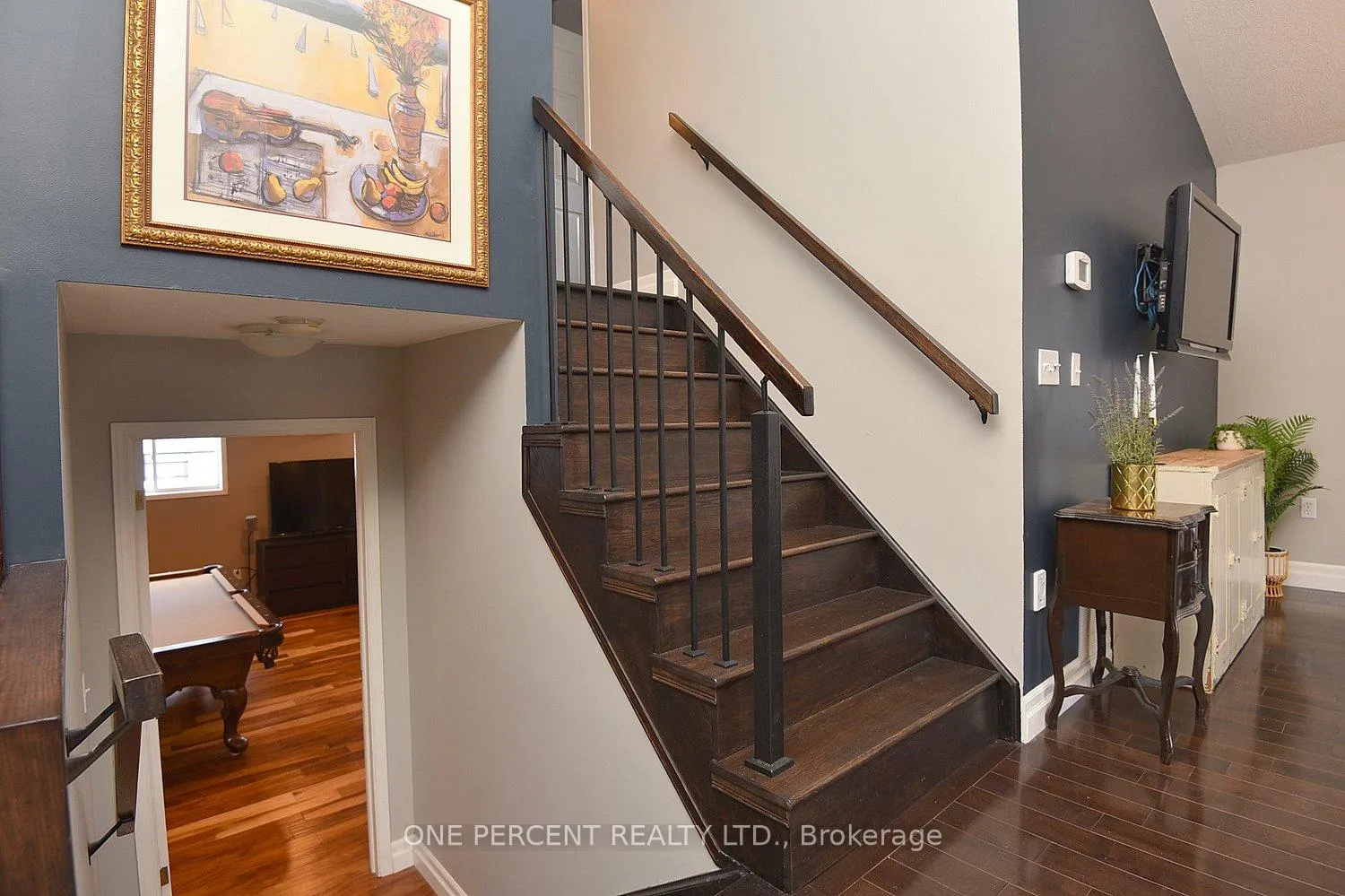Photo 14 of 552 Southridge Drive, Hamilton, Mountview — HOMEH