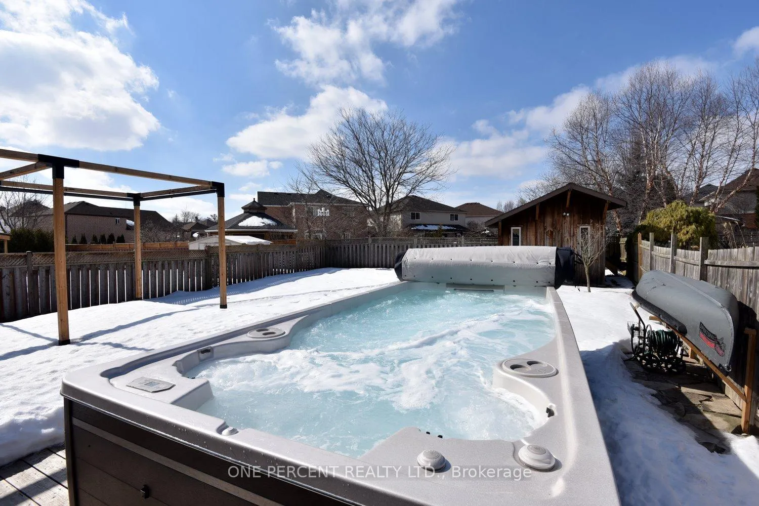 Photo 31 of 552 Southridge Drive, Hamilton, Mountview — HOMEH