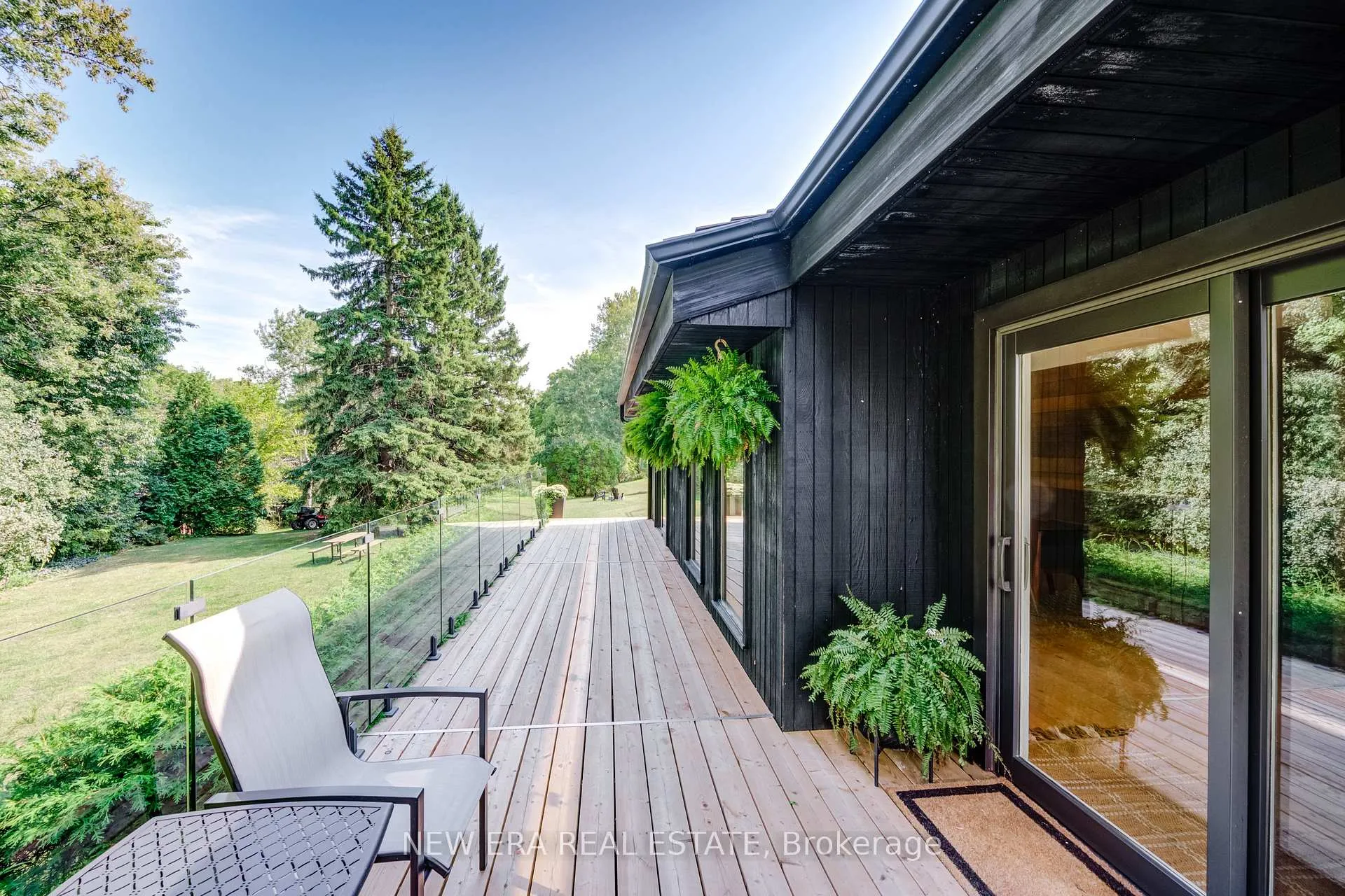 Photo 7 of 380 Parkside Drive, Hamilton, Waterdown — HOMEH