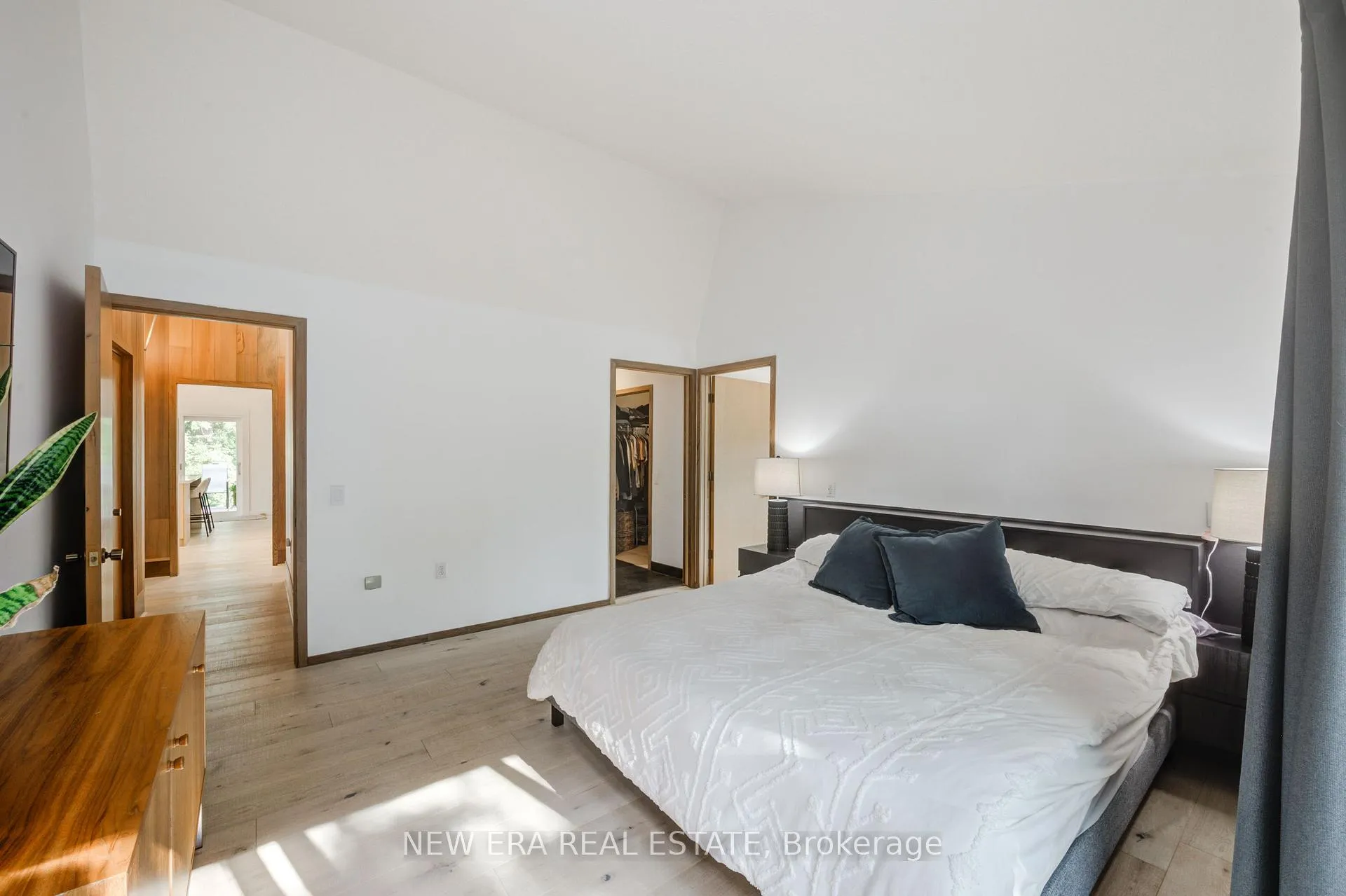 Photo 37 of 380 Parkside Drive, Hamilton, Waterdown — HOMEH