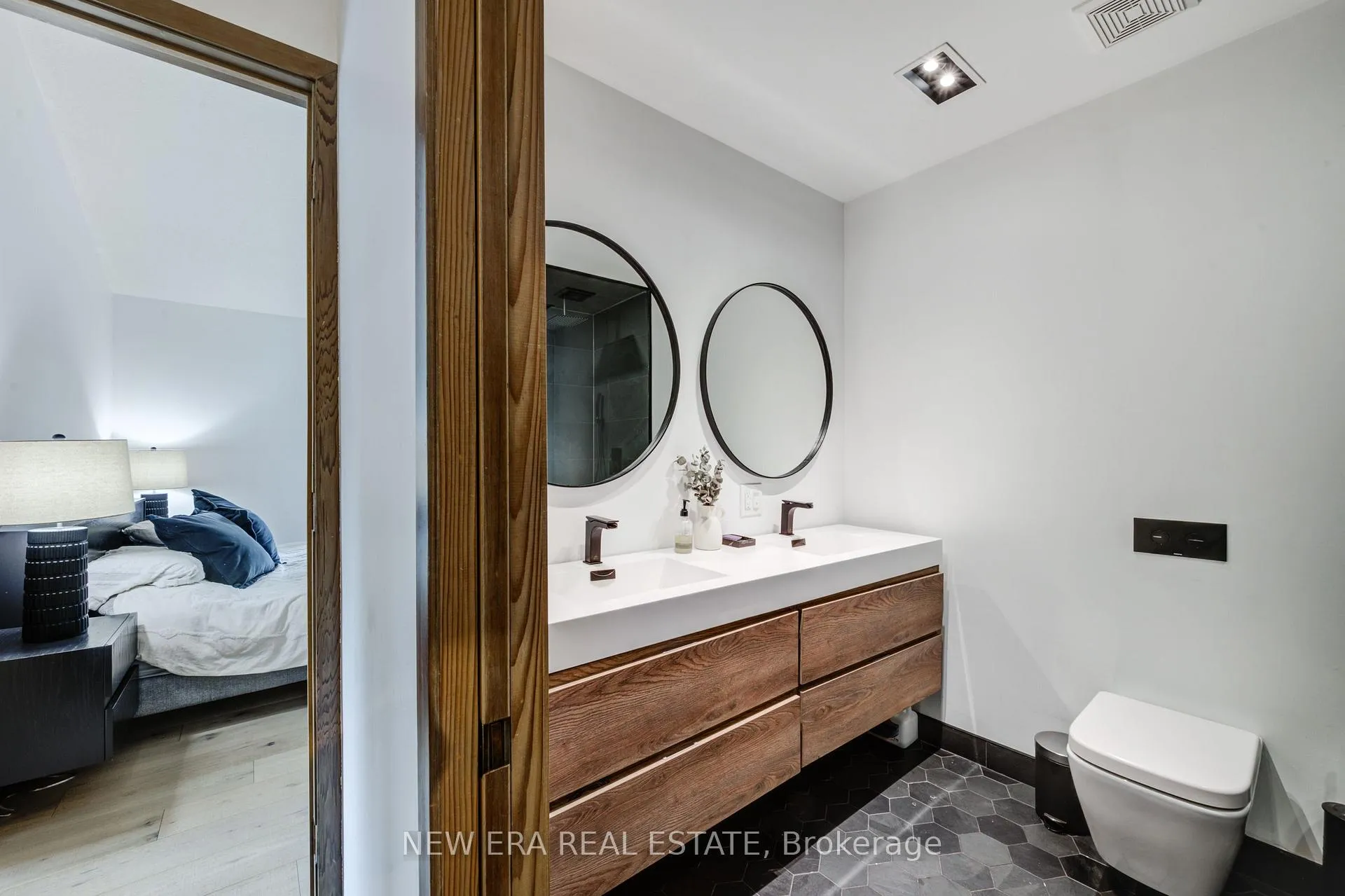 Photo 39 of 380 Parkside Drive, Hamilton, Waterdown — HOMEH
