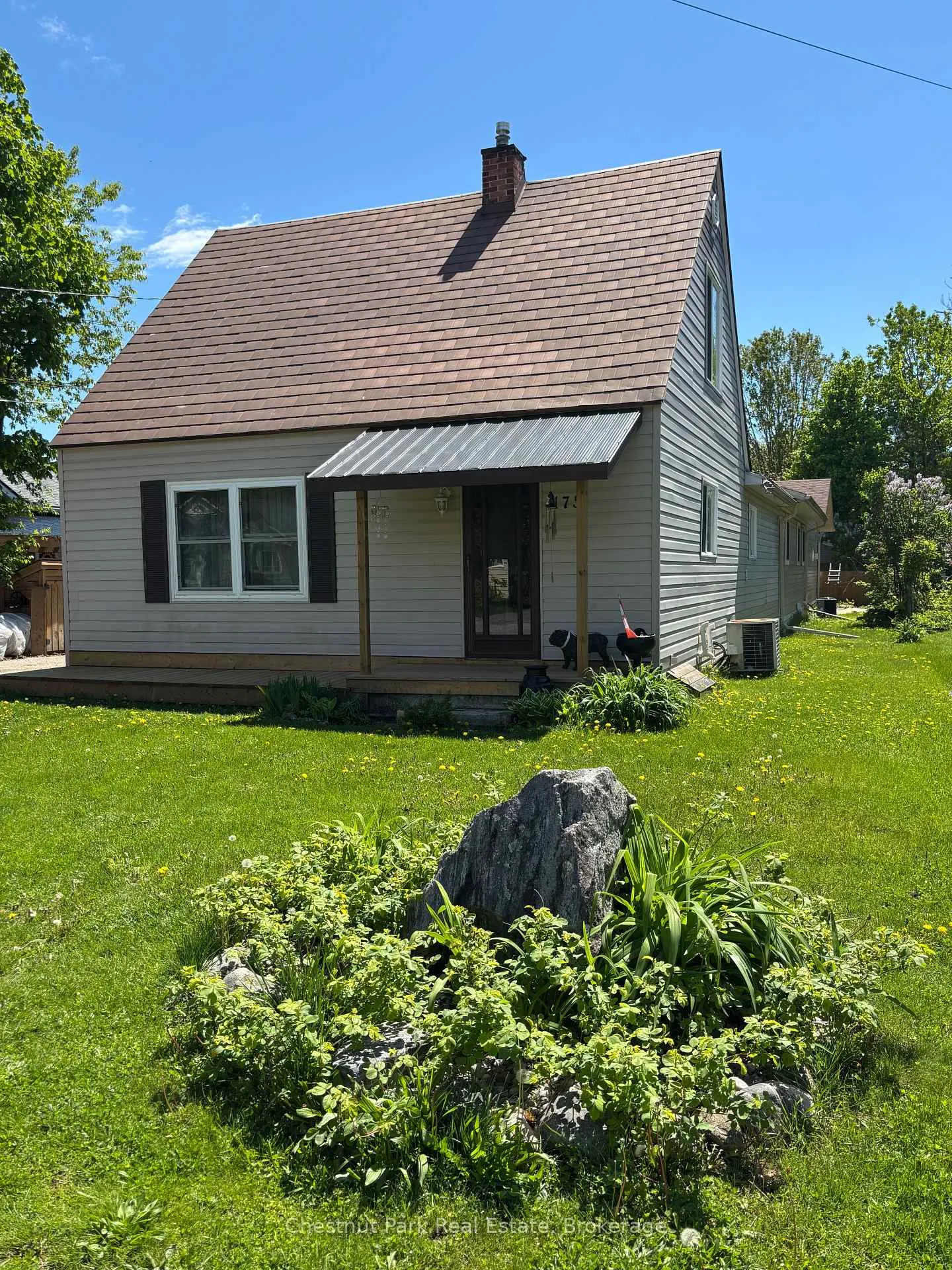 Front of 175 Crescent Drive