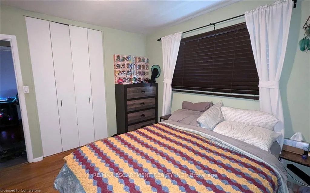 Photo 8 of 253 West 33rd Street, Hamilton, Westcliffe — HOMEH