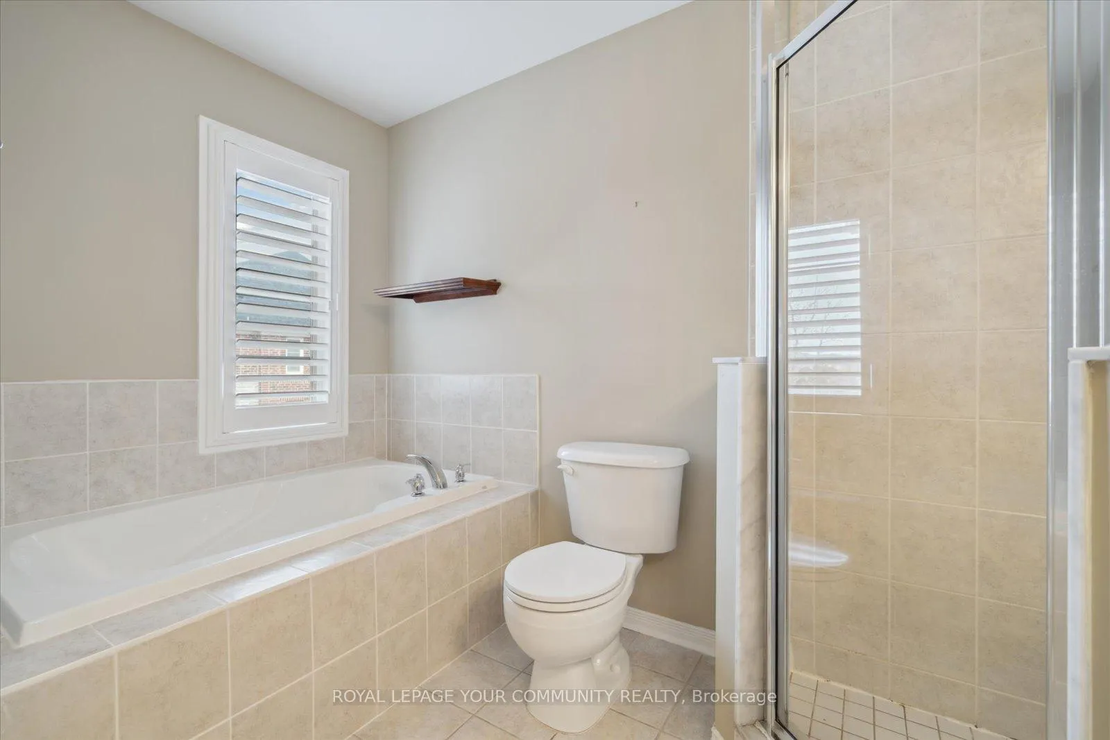 Photo 31 of 118 Chapman Court, Aurora, Aurora Grove — HOMEH