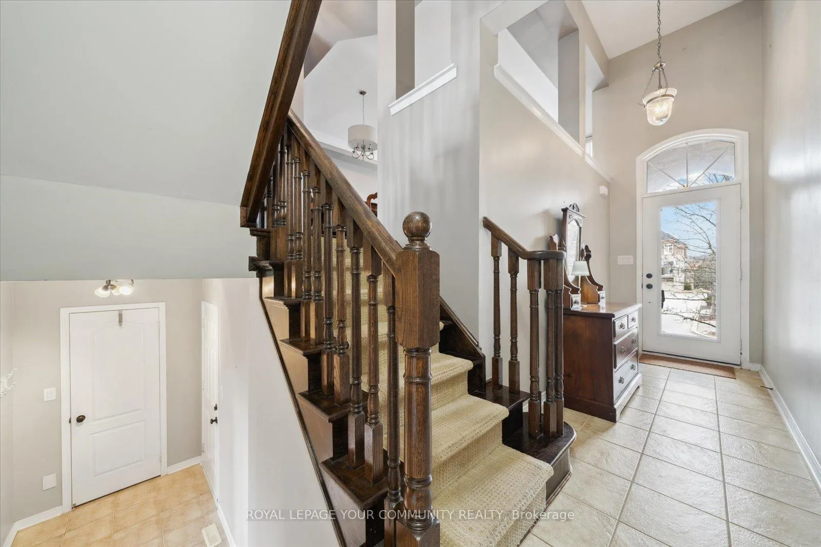 Photo 38 of 118 Chapman Court, Aurora, Aurora Grove — HOMEH