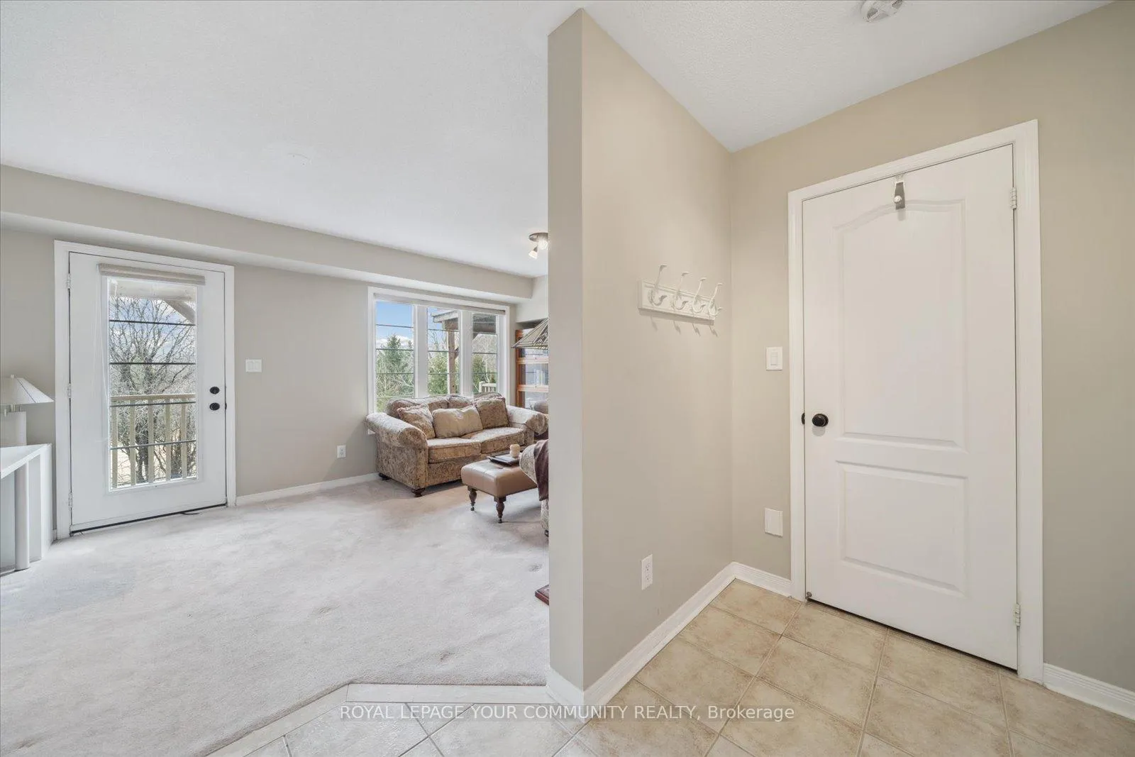 Photo 40 of 118 Chapman Court, Aurora, Aurora Grove — HOMEH