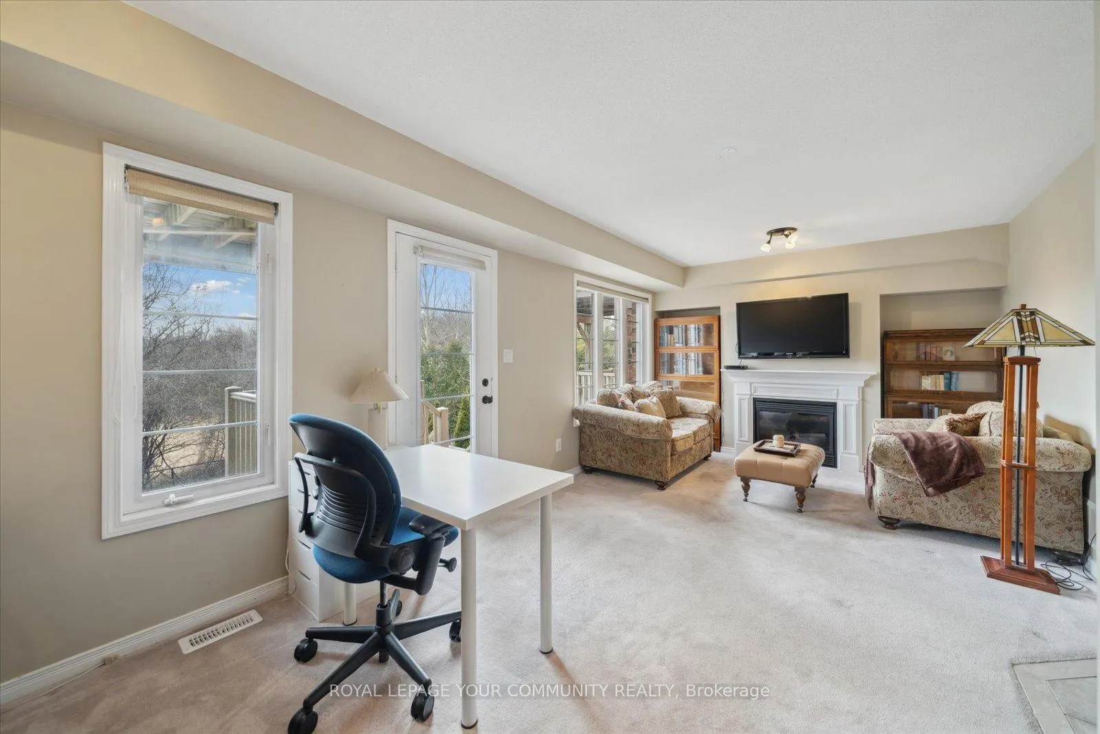 Photo 43 of 118 Chapman Court, Aurora, Aurora Grove — HOMEH