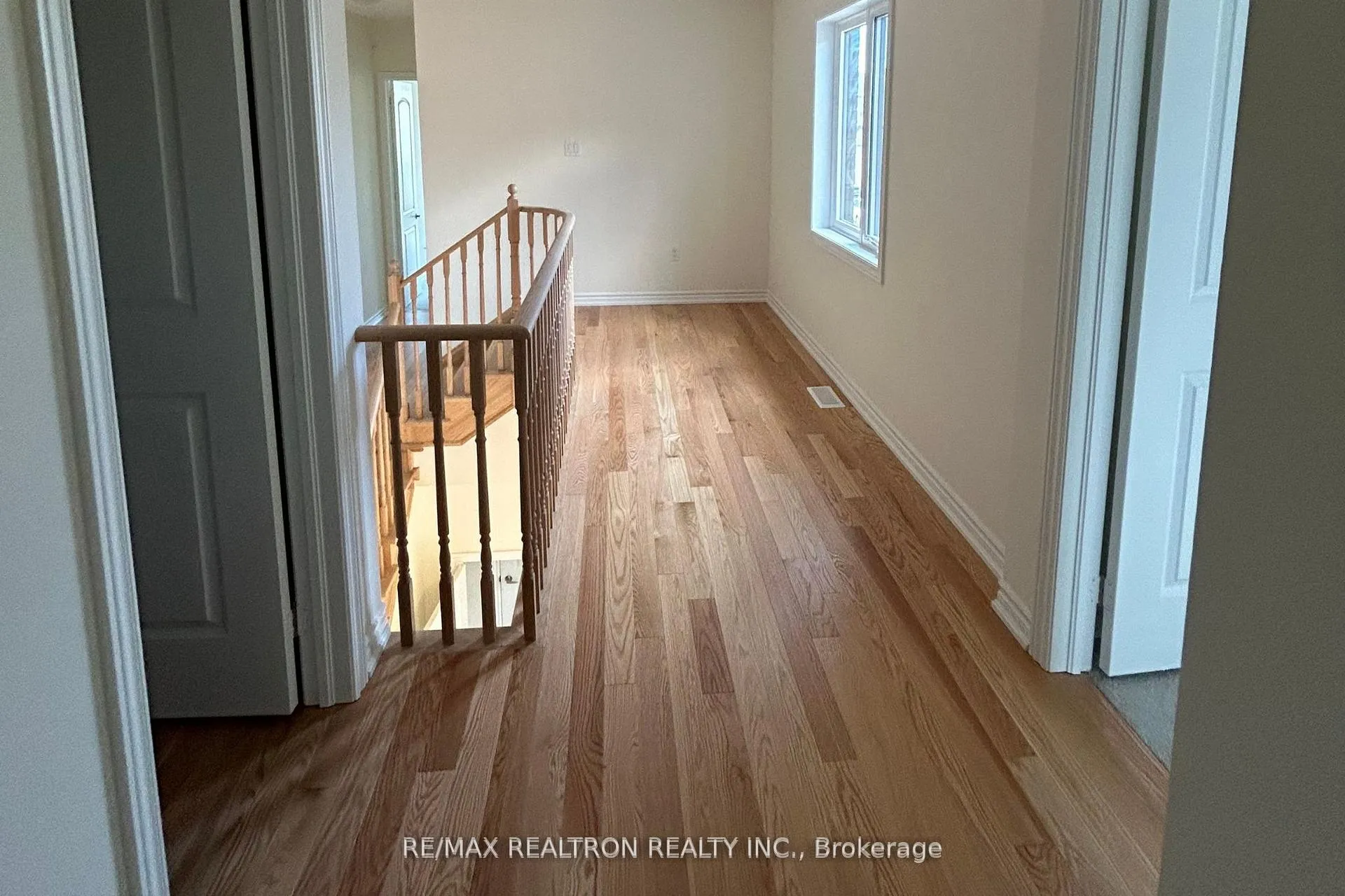 Photo 25 of 9 Mountainside Crescent, Whitby, Rolling Acres — HOMEH