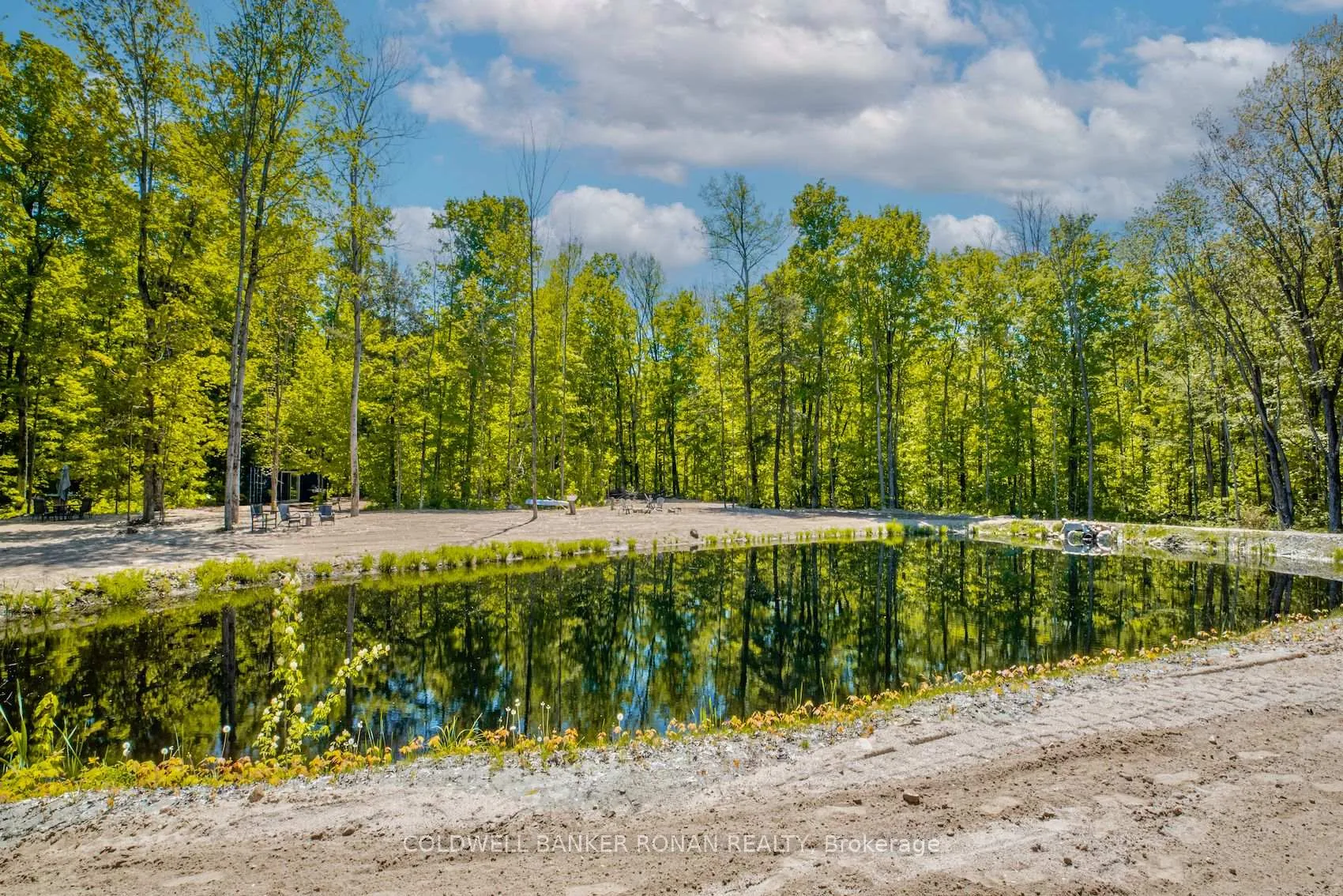 Photo 33 of 850 Tiny Beaches Road N, Tiny, Rural Tiny — HOMEH