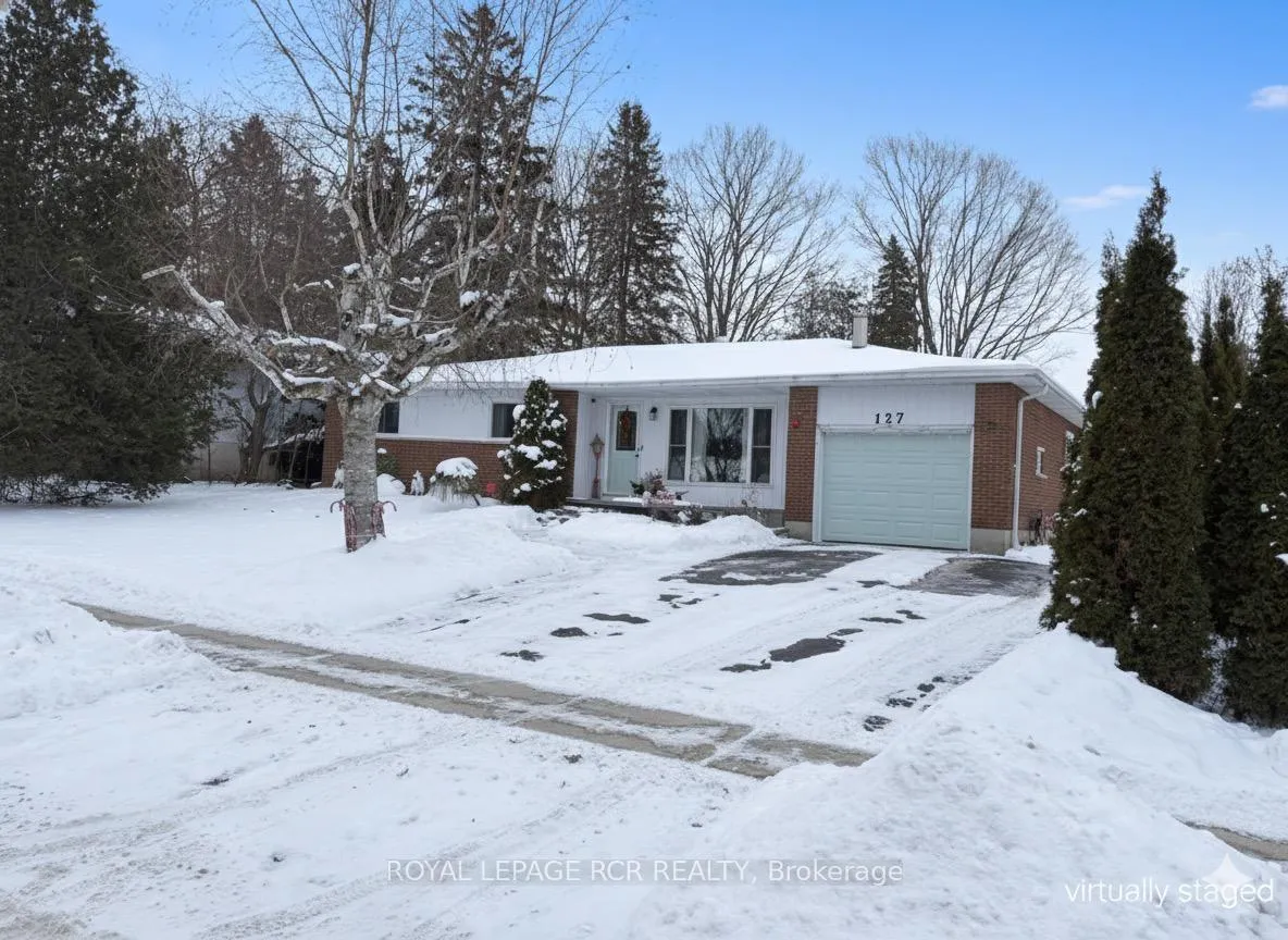 Photo 1 of 127 Jane Street, Shelburne — HOMEH