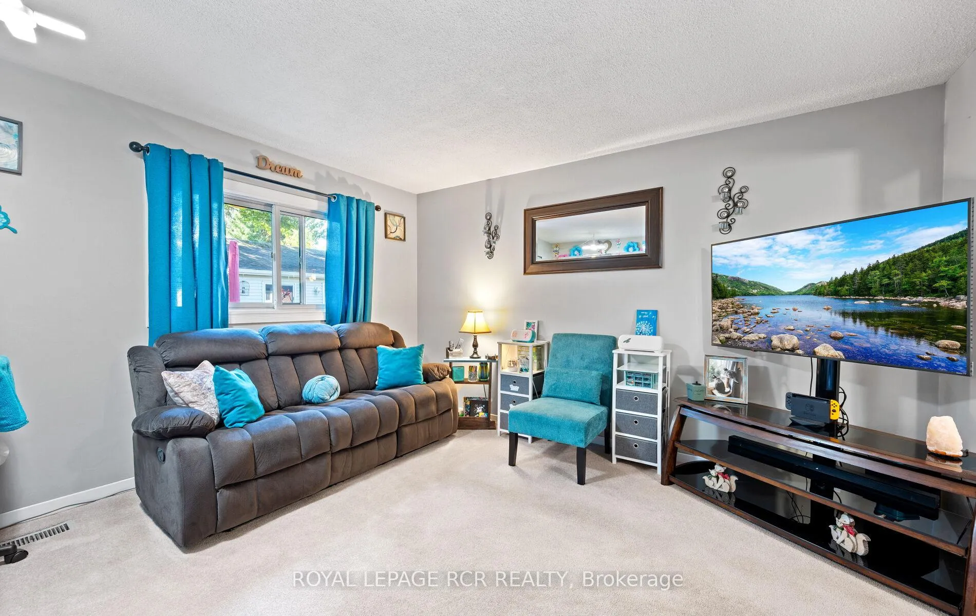 Photo 20 of 127 Jane Street, Shelburne — HOMEH