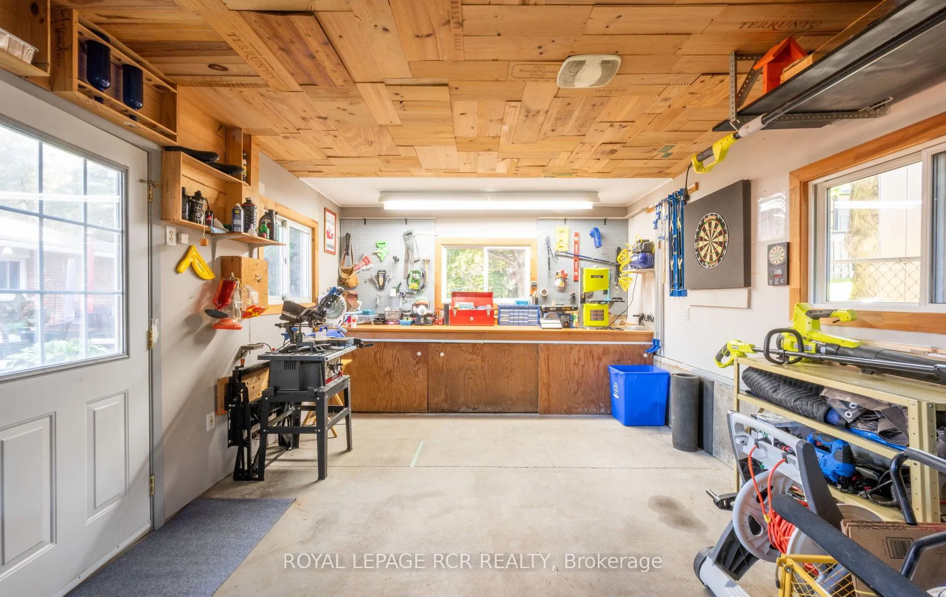 Photo 36 of 127 Jane Street, Shelburne — HOMEH