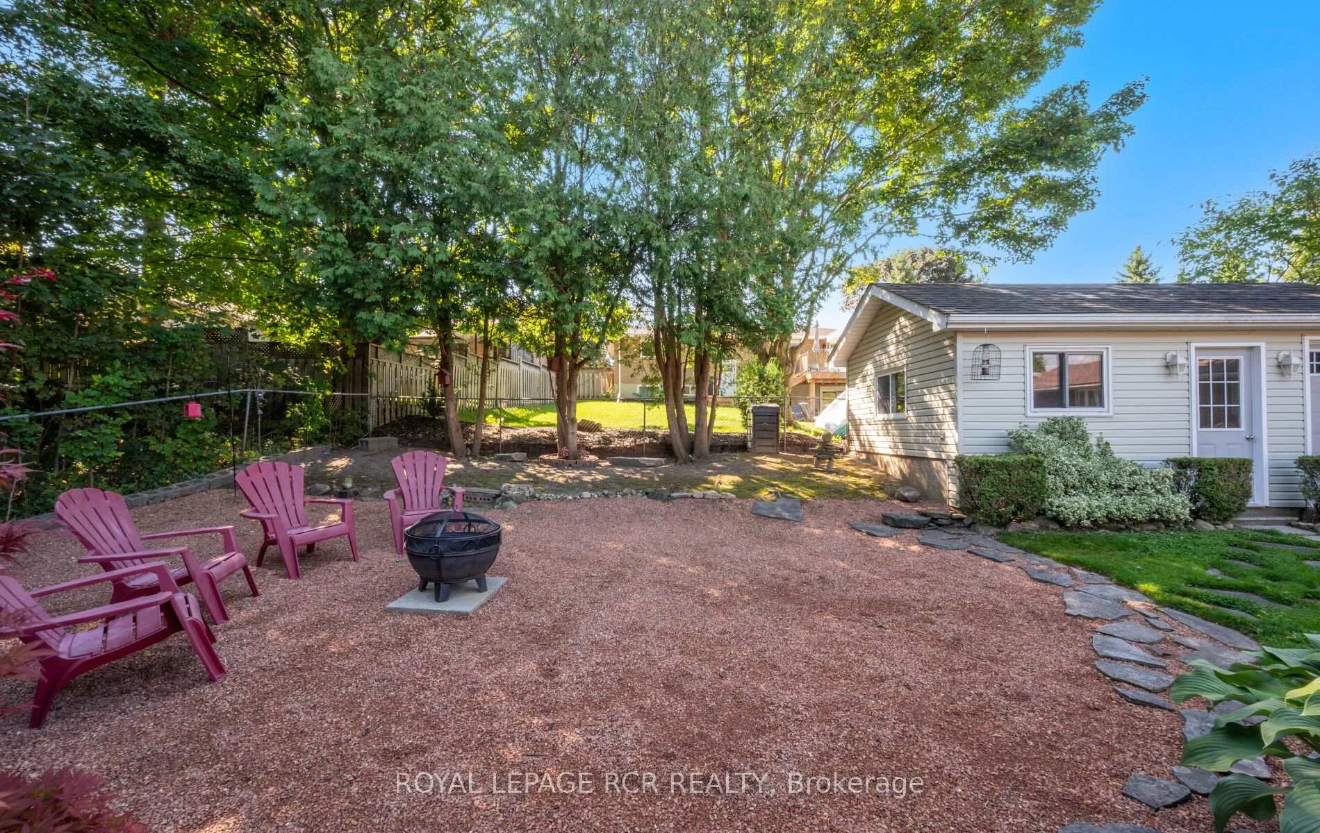 Photo 39 of 127 Jane Street, Shelburne — HOMEH