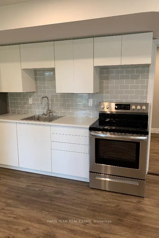 Photo 31 of 4 Marjoy Avenue, Barrie, 400 North — HOMEH
