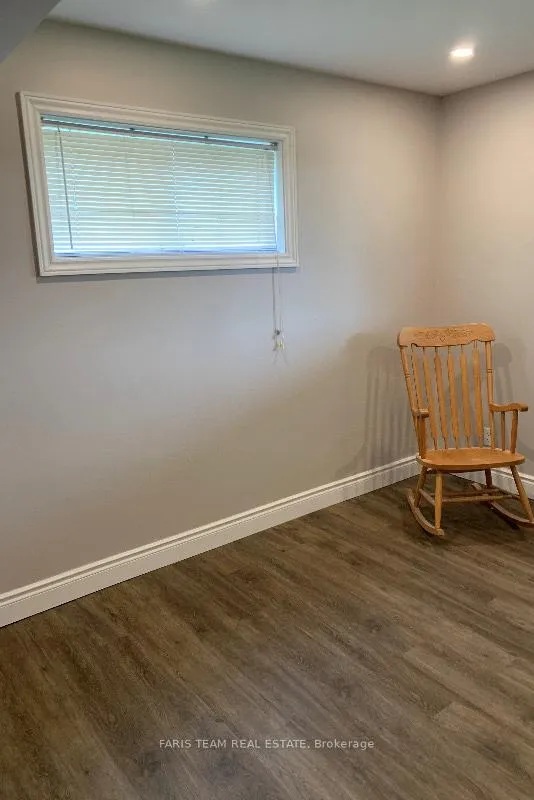 Photo 35 of 4 Marjoy Avenue, Barrie, 400 North — HOMEH
