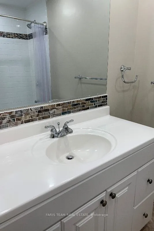 Photo 38 of 4 Marjoy Avenue, Barrie, 400 North — HOMEH