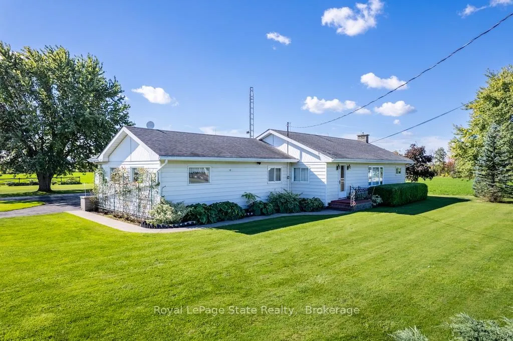 Photo 2 of 371 Brooklin Road, Haldimand — HOMEH