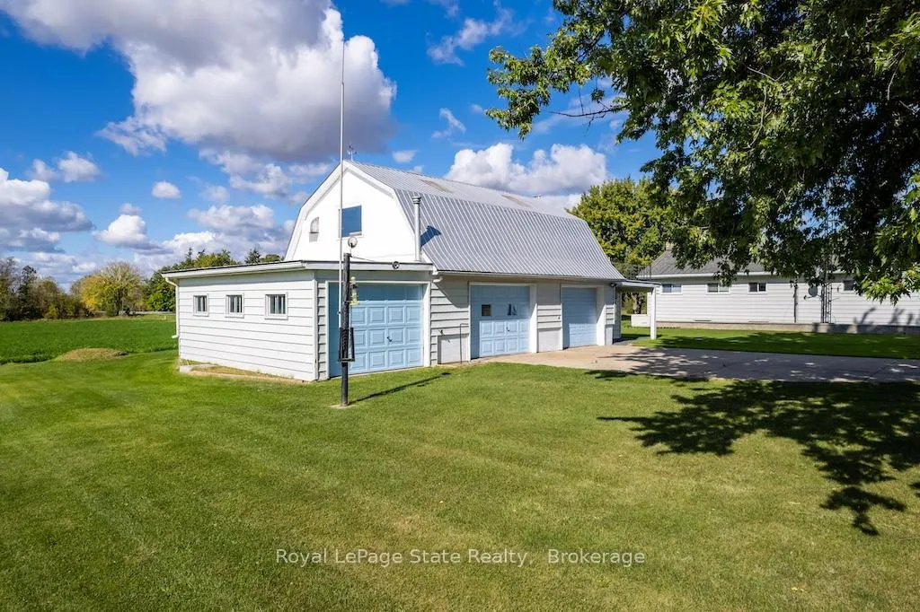 Photo 12 of 371 Brooklin Road, Haldimand — HOMEH