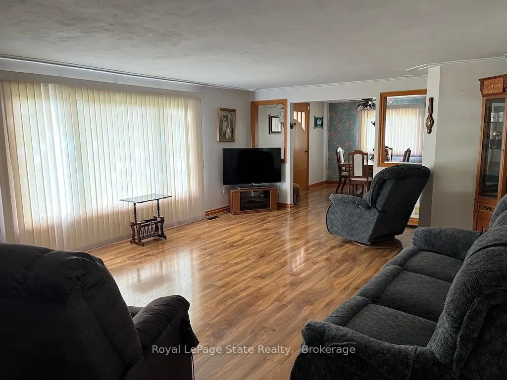 Photo 27 of 371 Brooklin Road, Haldimand — HOMEH
