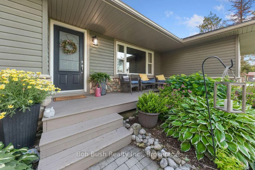 Photo 7 of 2 Dunlop Drive, Severn, Coldwater — HOMEH