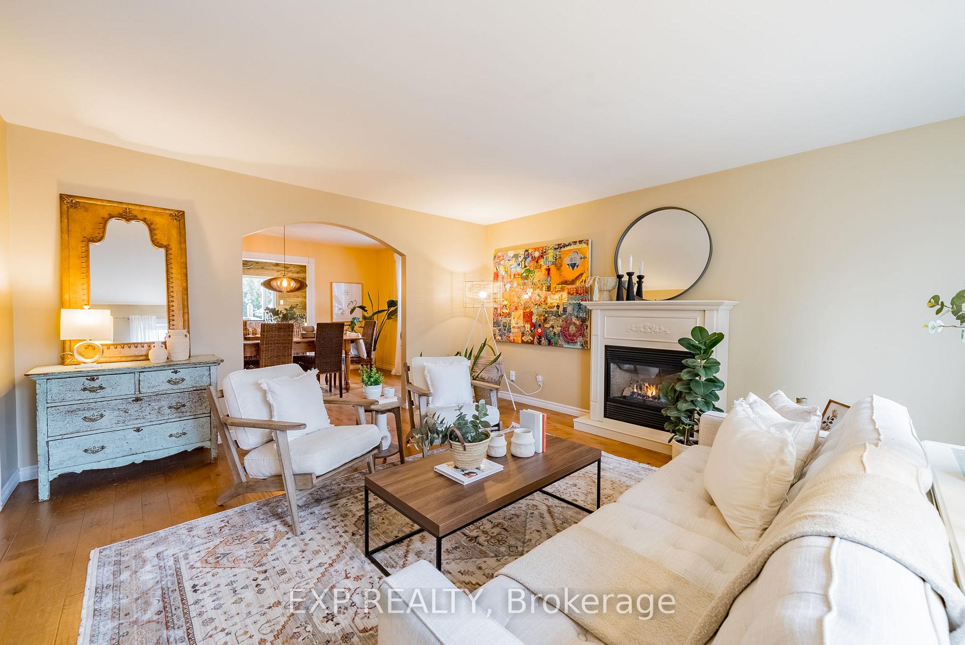 Photo 5 of 101 Bagot Street, Cobourg — HOMEH