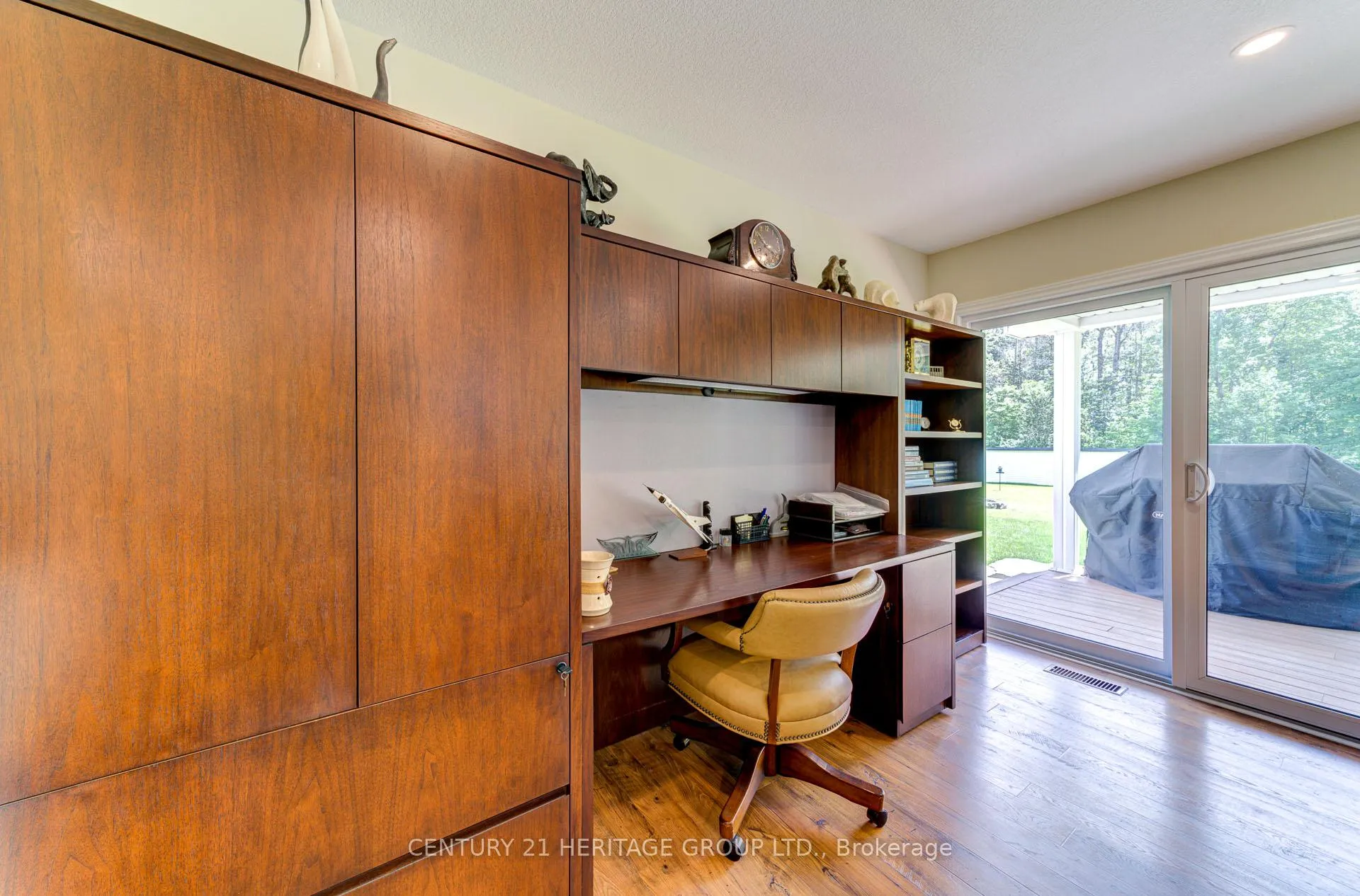 Photo 8 of 1213 Shore Acres Drive, Innisfil, Gilford — HOMEH
