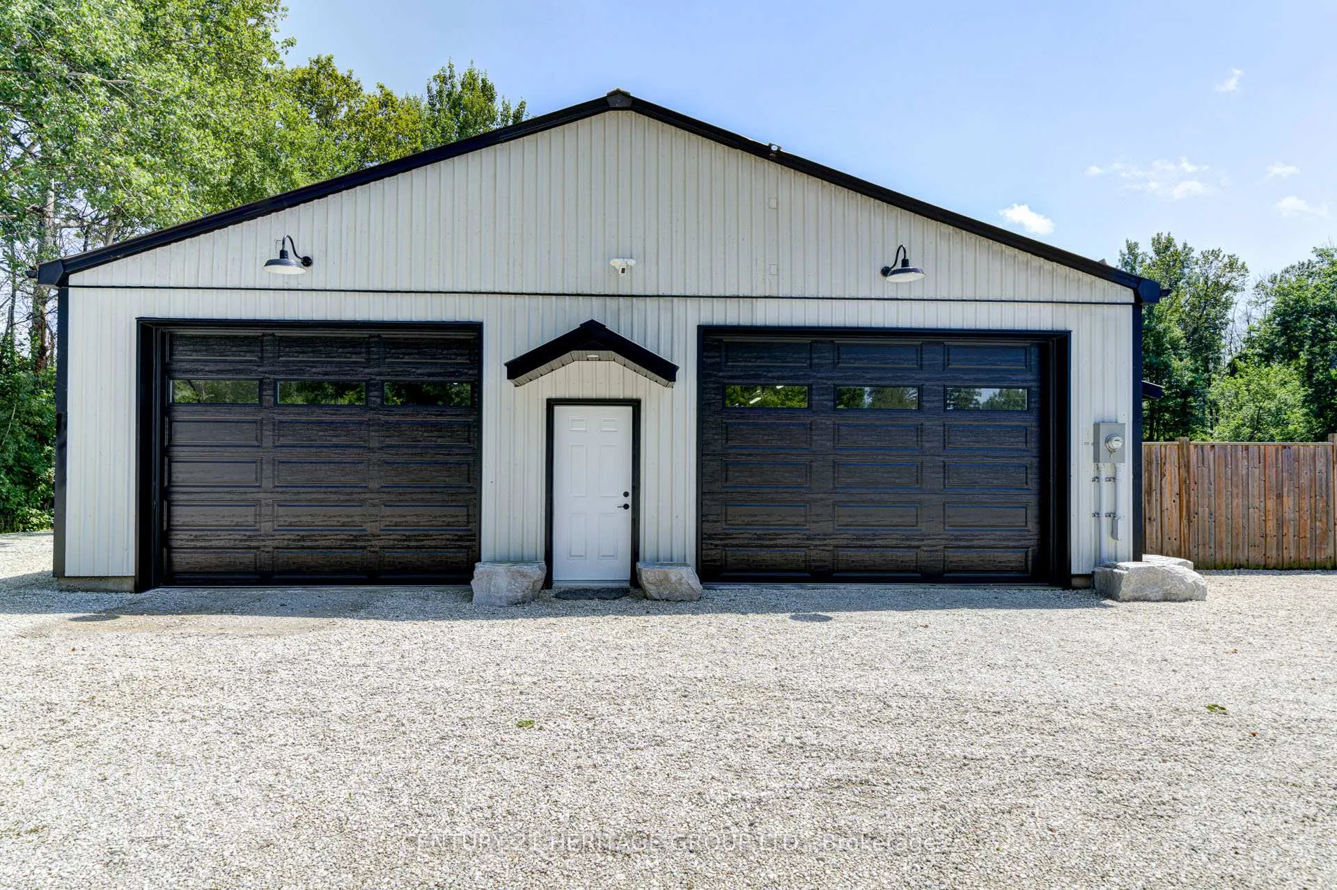 Photo 28 of 1213 Shore Acres Drive, Innisfil, Gilford — HOMEH