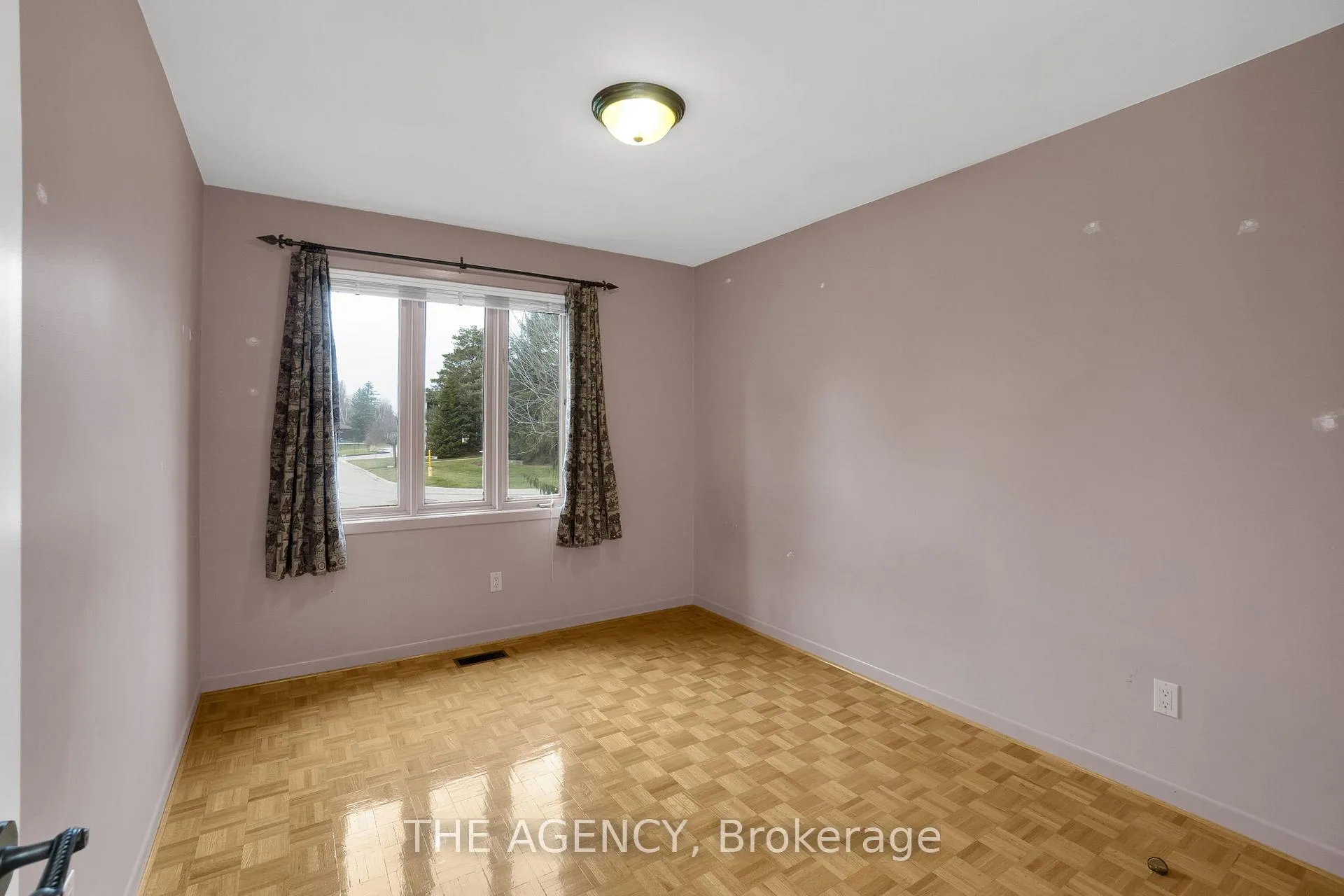 Photo 20 of 20 Kaake Road, King, Nobleton — HOMEH