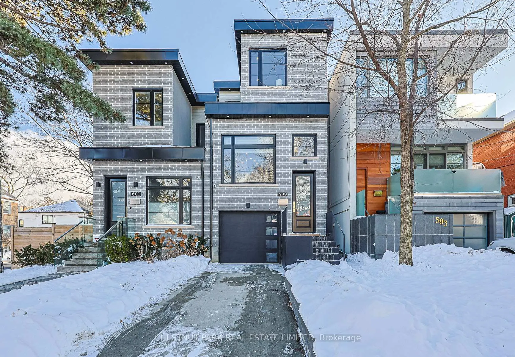 Front of 599 Soudan Avenue