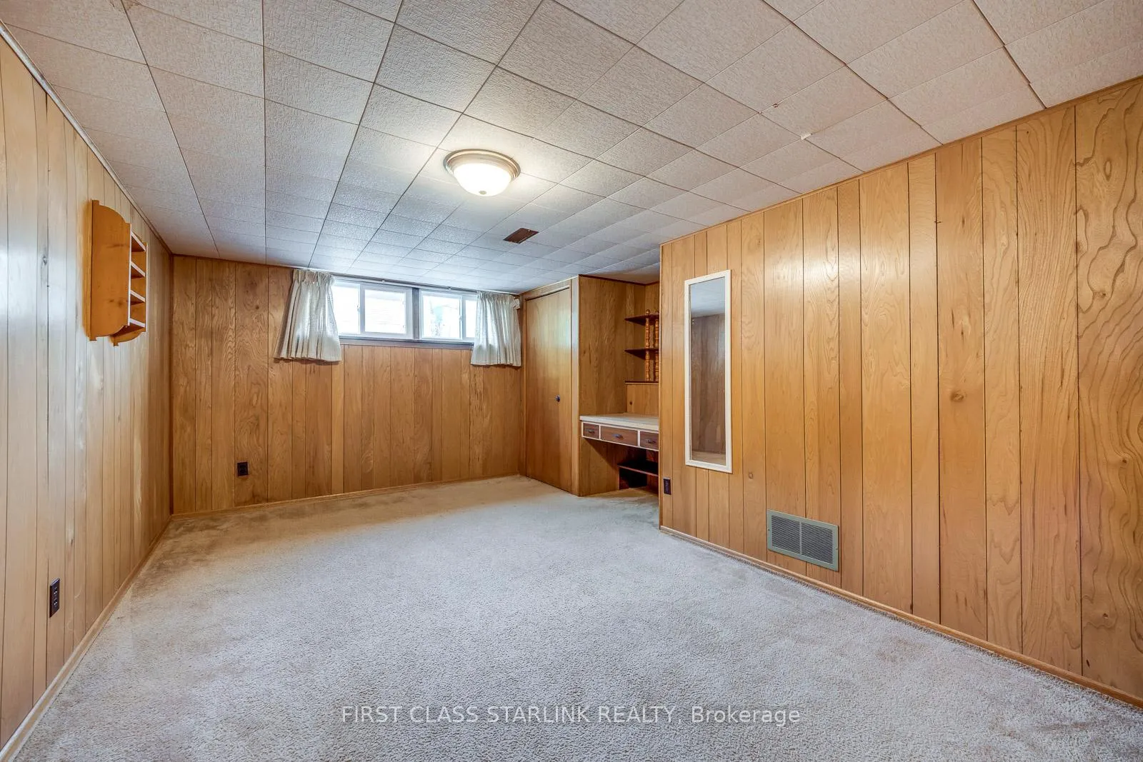 Photo 24 of 57 Mcdonald Court, Hamilton, Waterdown — HOMEH