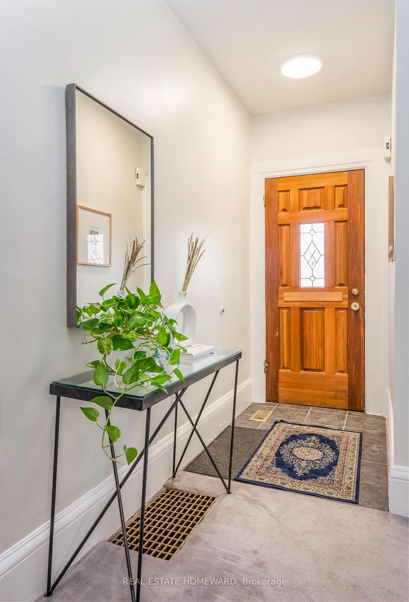 Photo 3 of 487 Davisville Avenue, Toronto, Mount Pleasant East — HOMEH