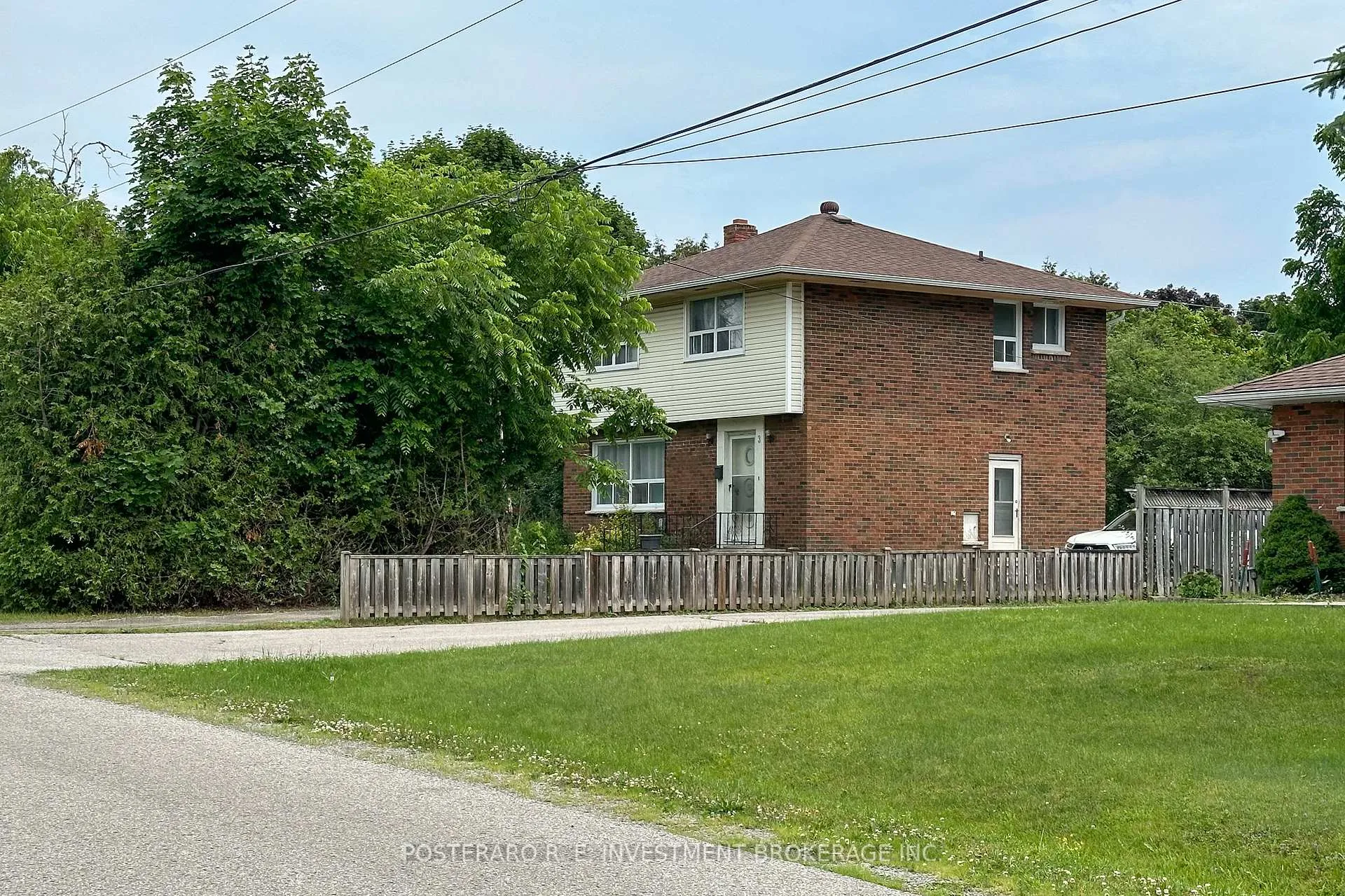 Photo 3 of 3 Willow Park Drive, Whitby, Blue Grass Meadows — HOMEH