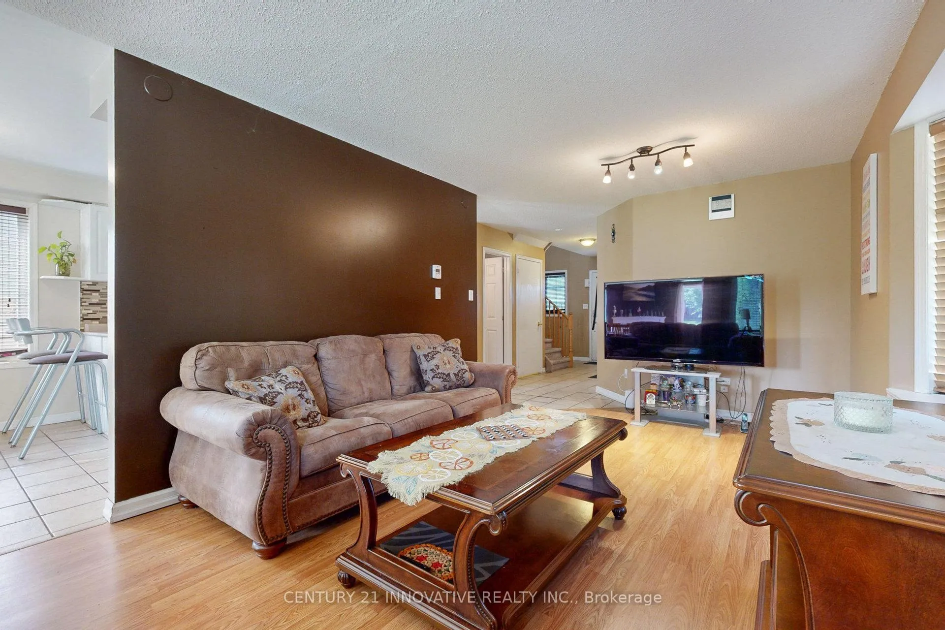 Photo 13 of 1910 Dalhousie Crescent, Oshawa, Samac — HOMEH