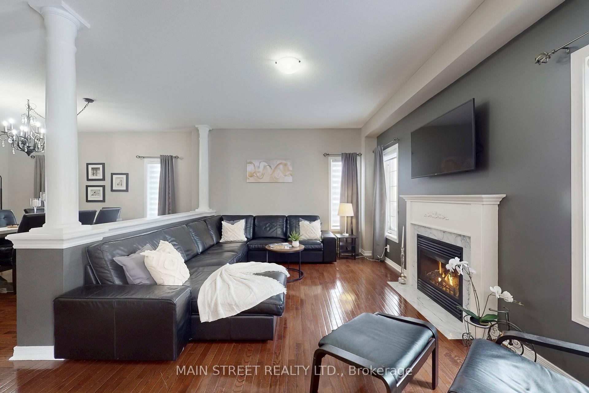 Photo 10 of 58 Tudor Crescent, Barrie, Innis-Shore — HOMEH