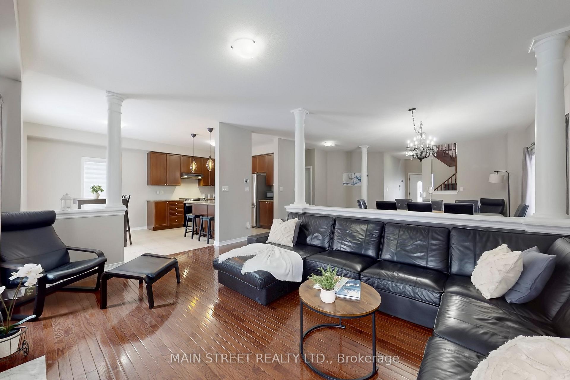 Photo 12 of 58 Tudor Crescent, Barrie, Innis-Shore — HOMEH