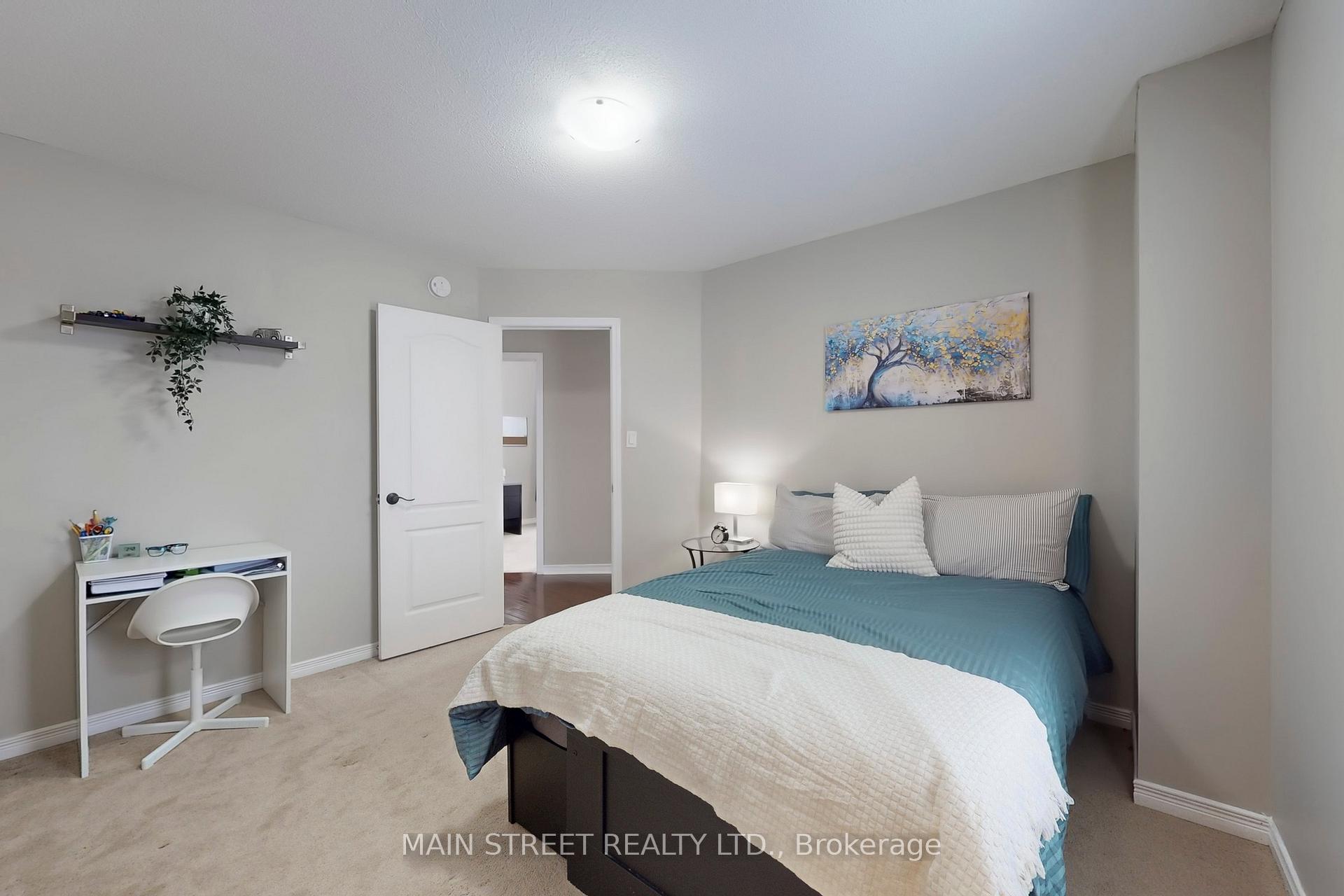 Photo 28 of 58 Tudor Crescent, Barrie, Innis-Shore — HOMEH