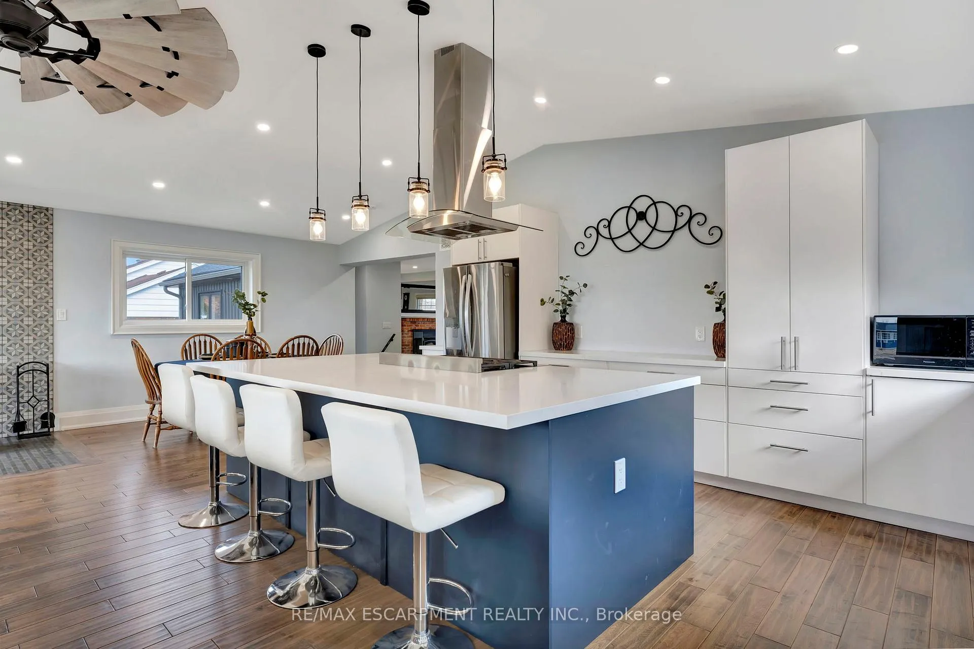 Photo 13 of 565 Second Road, Hamilton, Stoney Creek — HOMEH