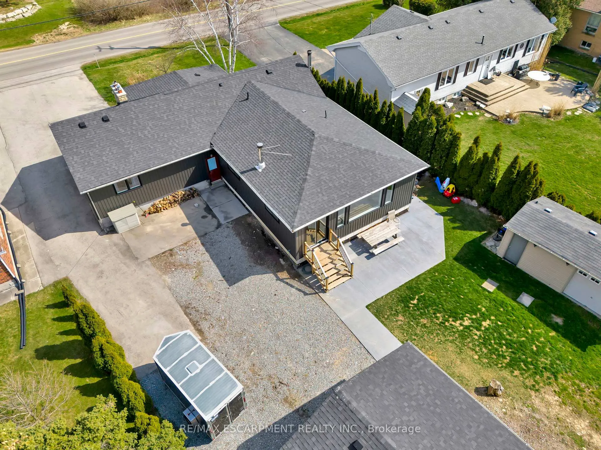 Photo 35 of 565 Second Road, Hamilton, Stoney Creek — HOMEH
