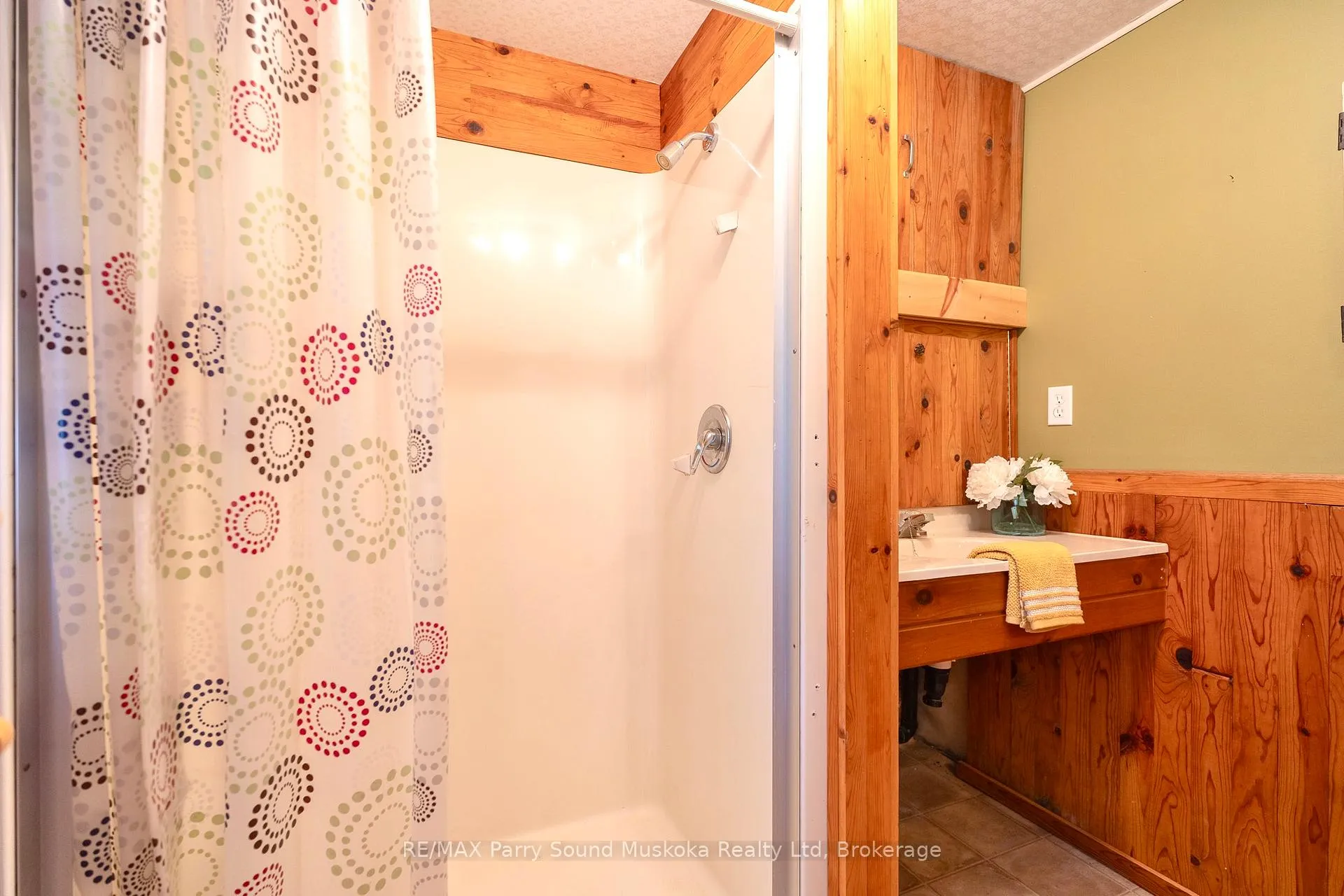 Photo 5 of 189 Pine Beach Road, French River — HOMEH