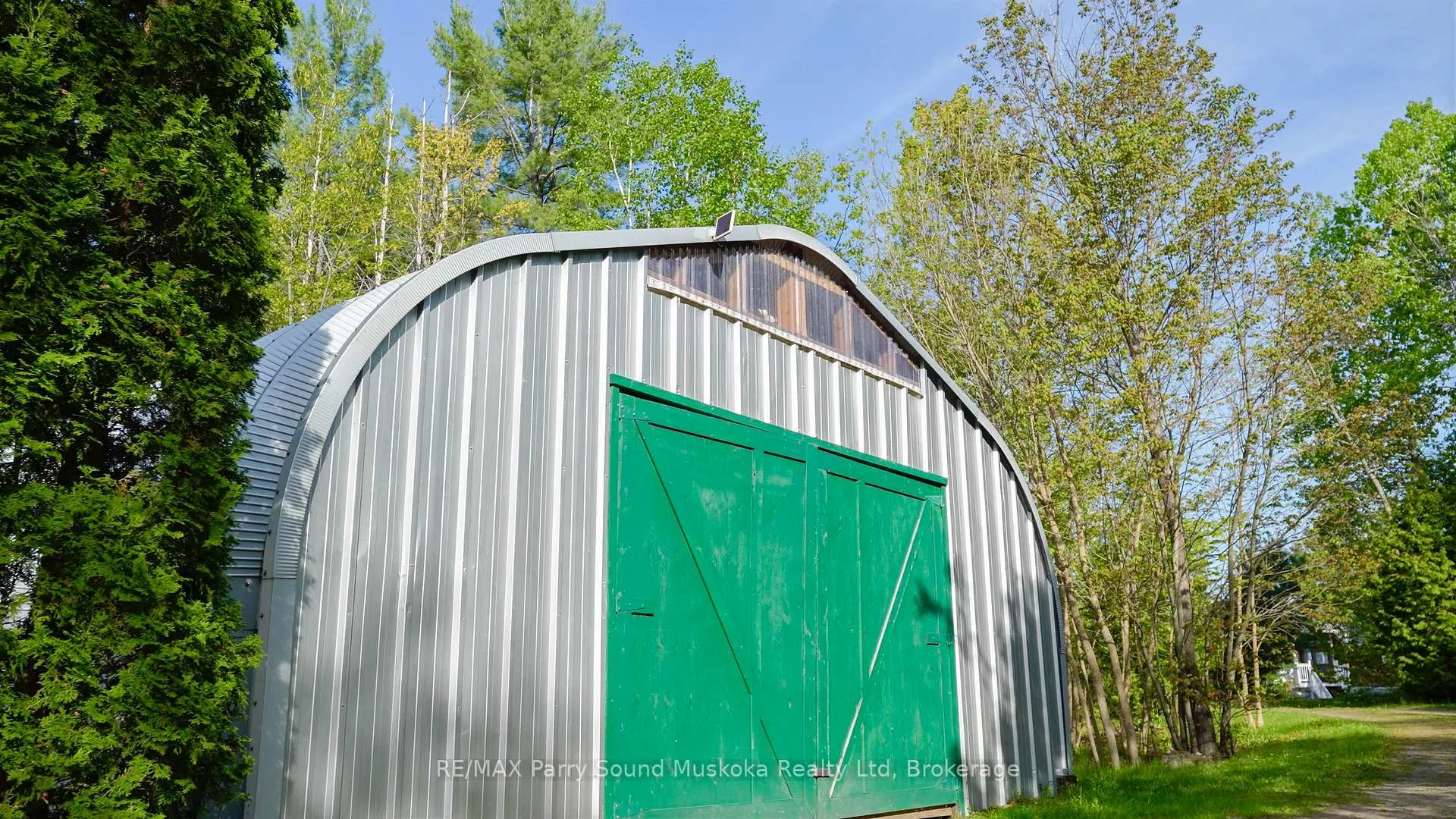 Photo 8 of 189 Pine Beach Road, French River — HOMEH