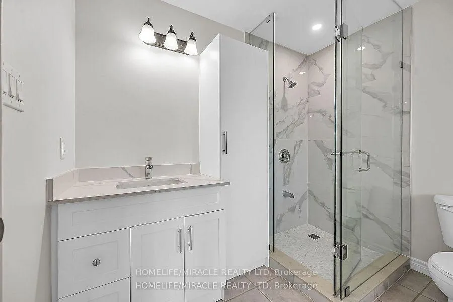 Photo 24 of 226 Spring valley Crescent E, Hamilton, Kernighan — HOMEH
